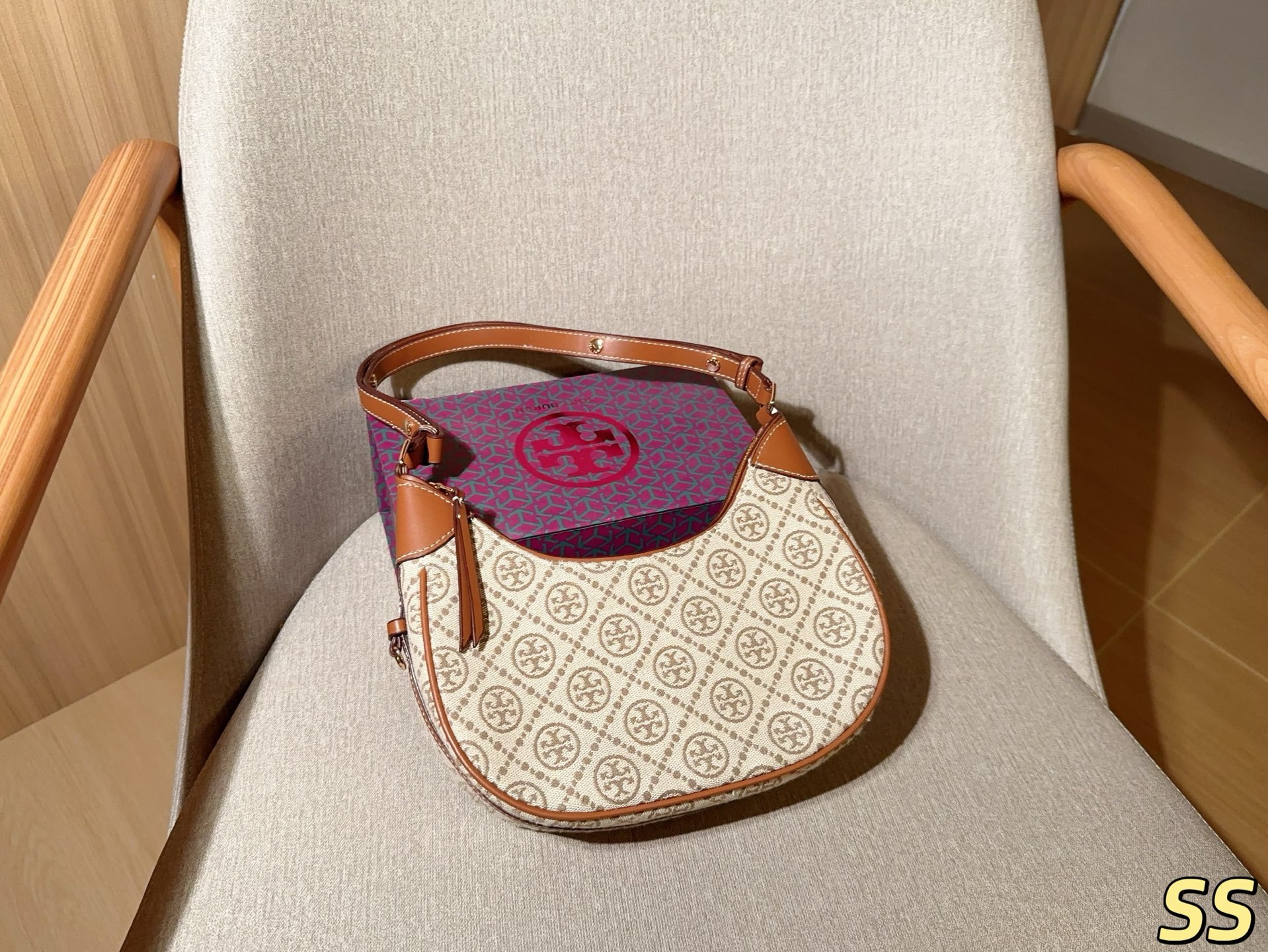 _dg_9smh6XJs96eDEBJwQFByuIKKnu1SOSk0qiGw