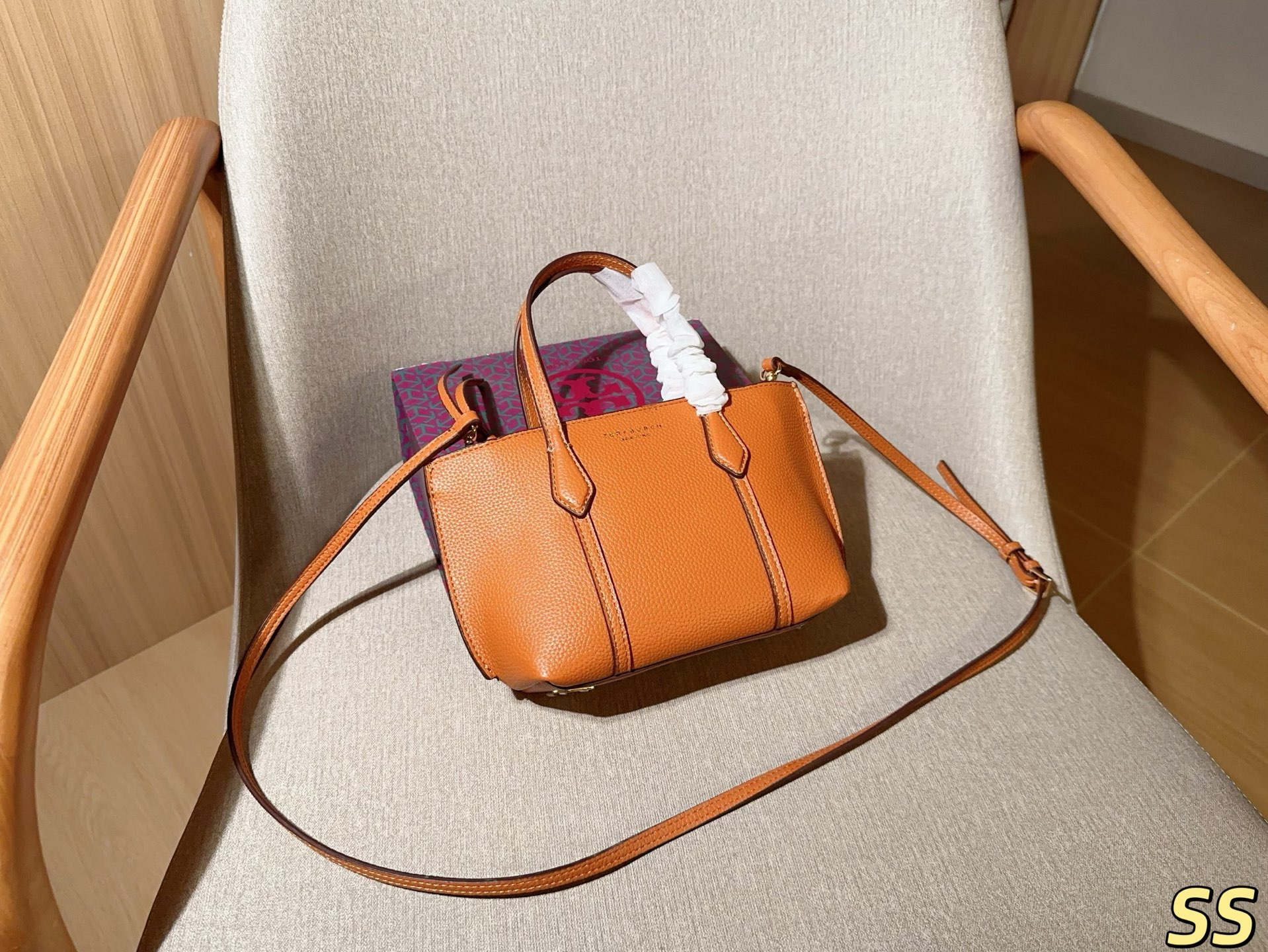 _d-x9shv0L6mXUphLnyXpDAVwkZAN0SkYolWi_LA