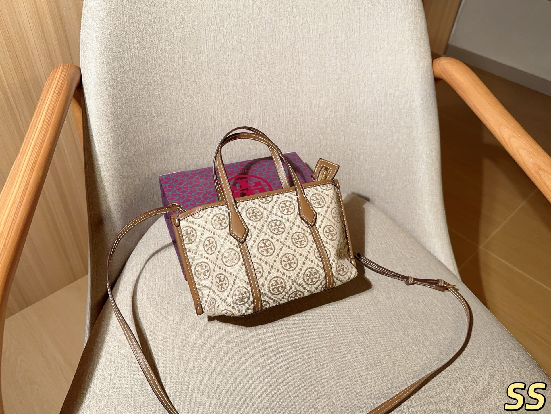 _djN9sHdWs2shl2ZA-3uj0zpVDwAUELS19JG6HoQ