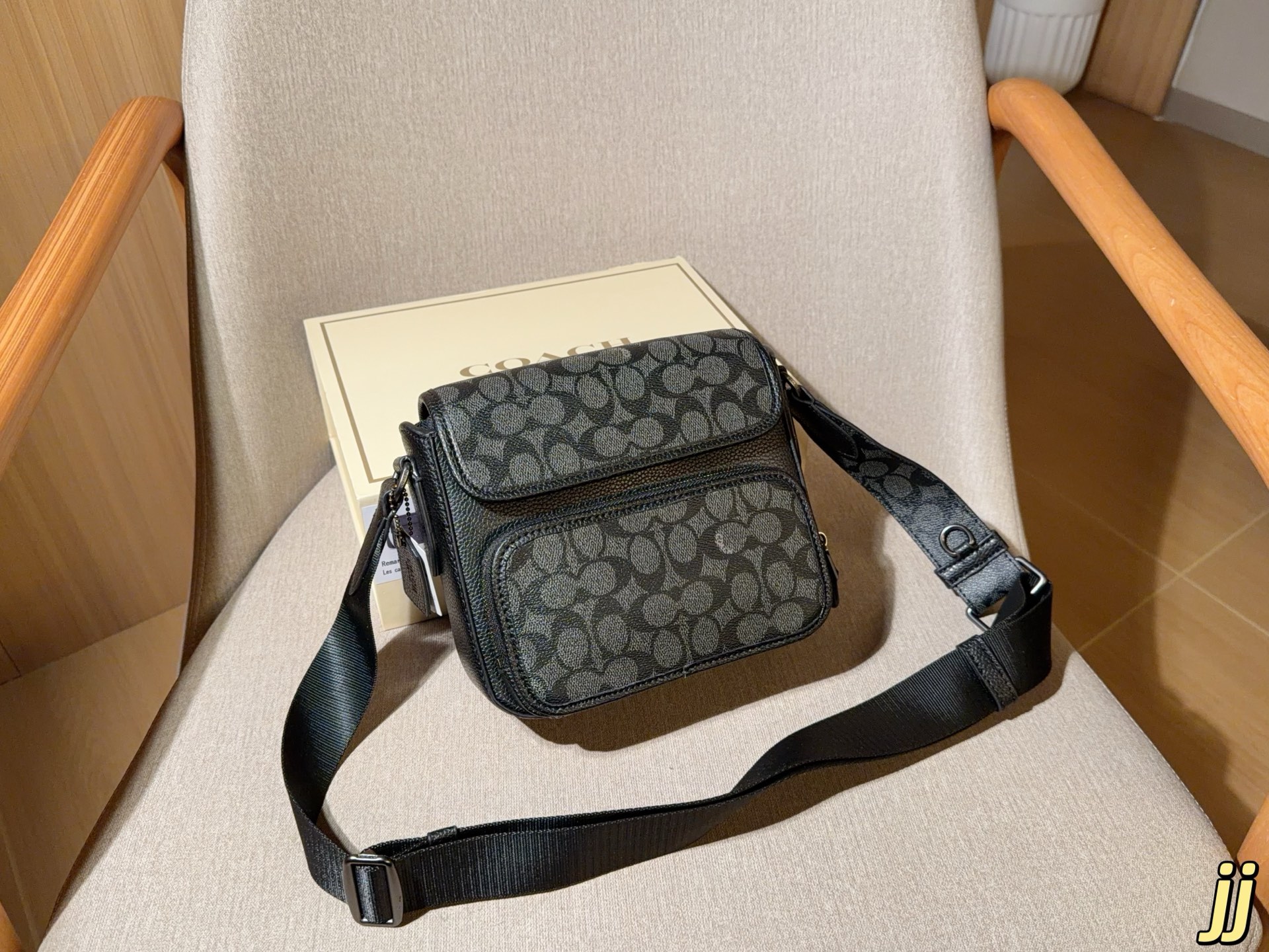270 | Coach | Men’s Messenger Bag One-shoulder Crossbody Bag | Size 21×16×7 | Gift Box Packagingjj