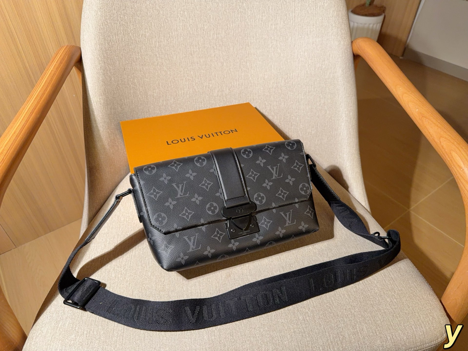 Louis Vuitton Cap 09981