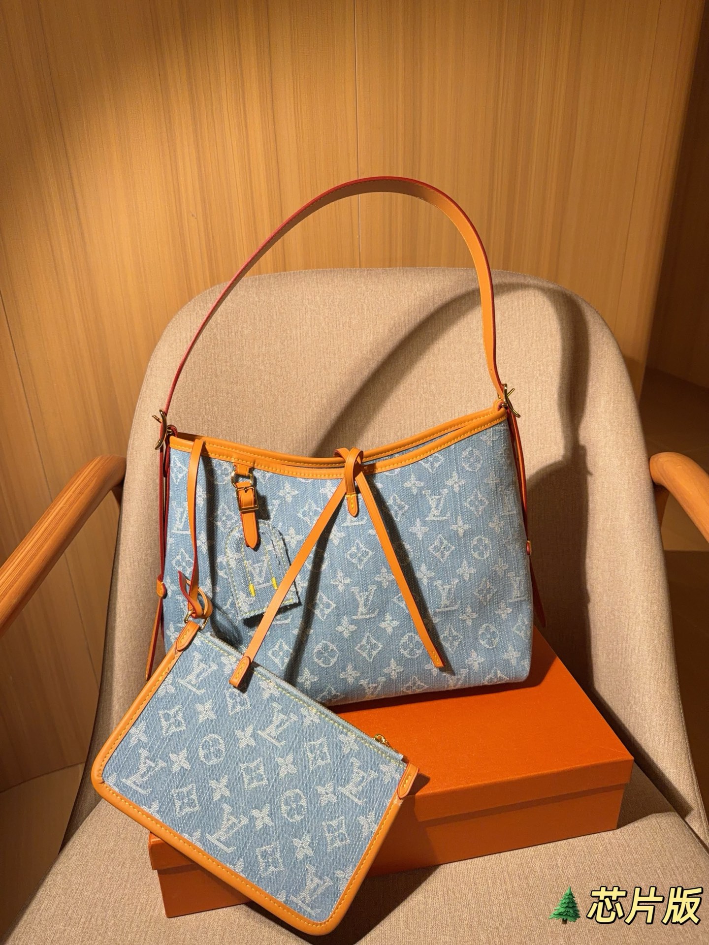 Louis Vuitton Tote Bag 09986