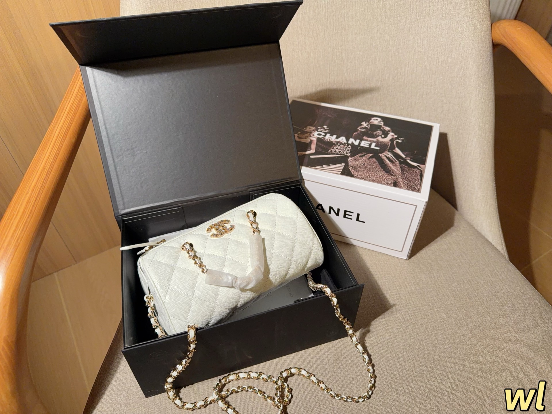 Chanel Crossbody Bag 09967