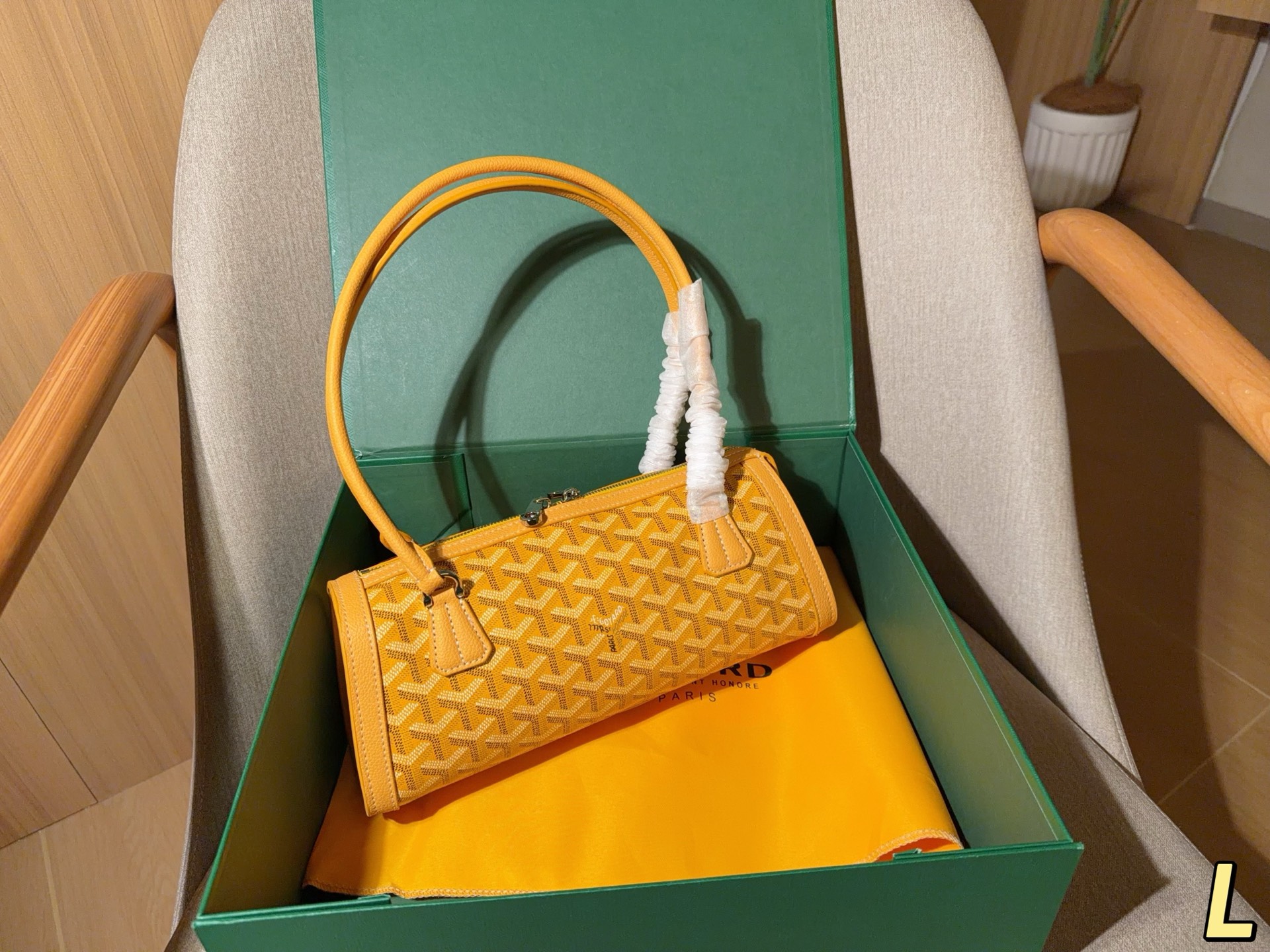 Handbag 09969