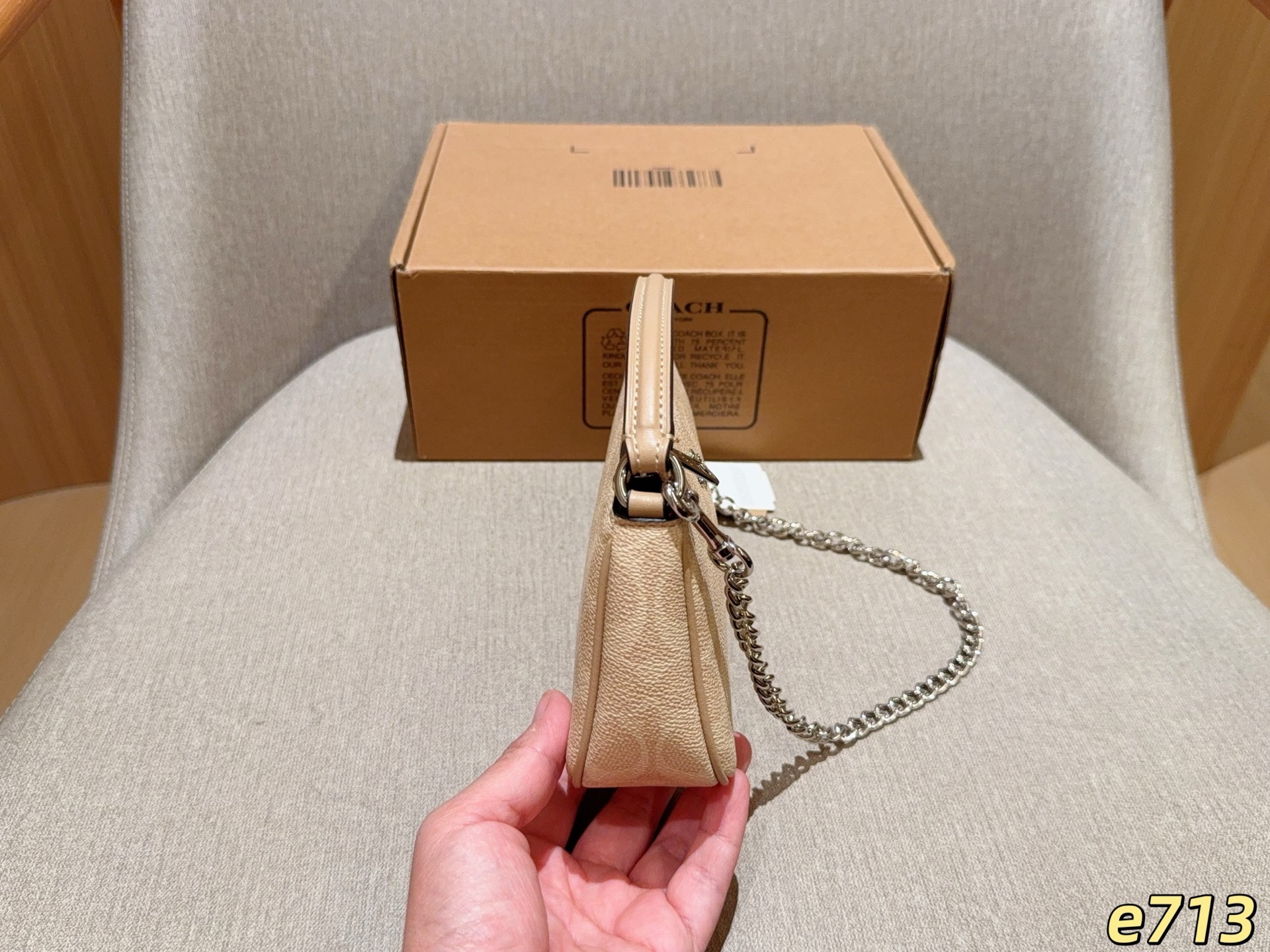Treinador de bolsa COACH — photo 5