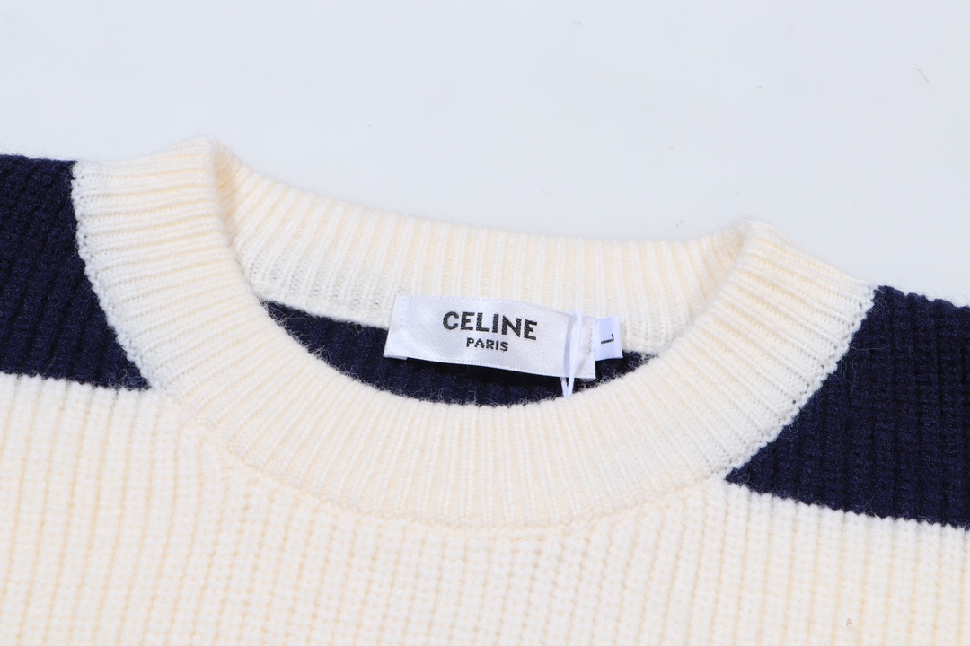 💰p160
CELINE赛琳蓝杏条纹logo字母提花圆领毛衣
颜色：杏色
码数：S M L XL XXL