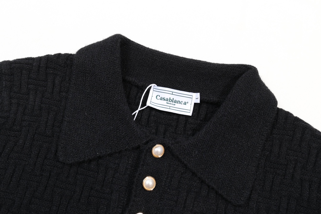 New Cashmere Sweaters in White and Black for Fall/Winter Season, Various Sizes Available - 图片 9