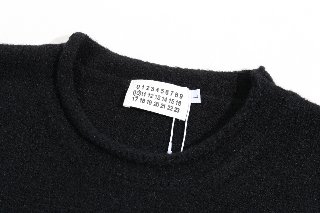 DB Maison Margiela, a magila knitting sweater. Colour: Green, Black Number: M L XL XXL - 图片 8