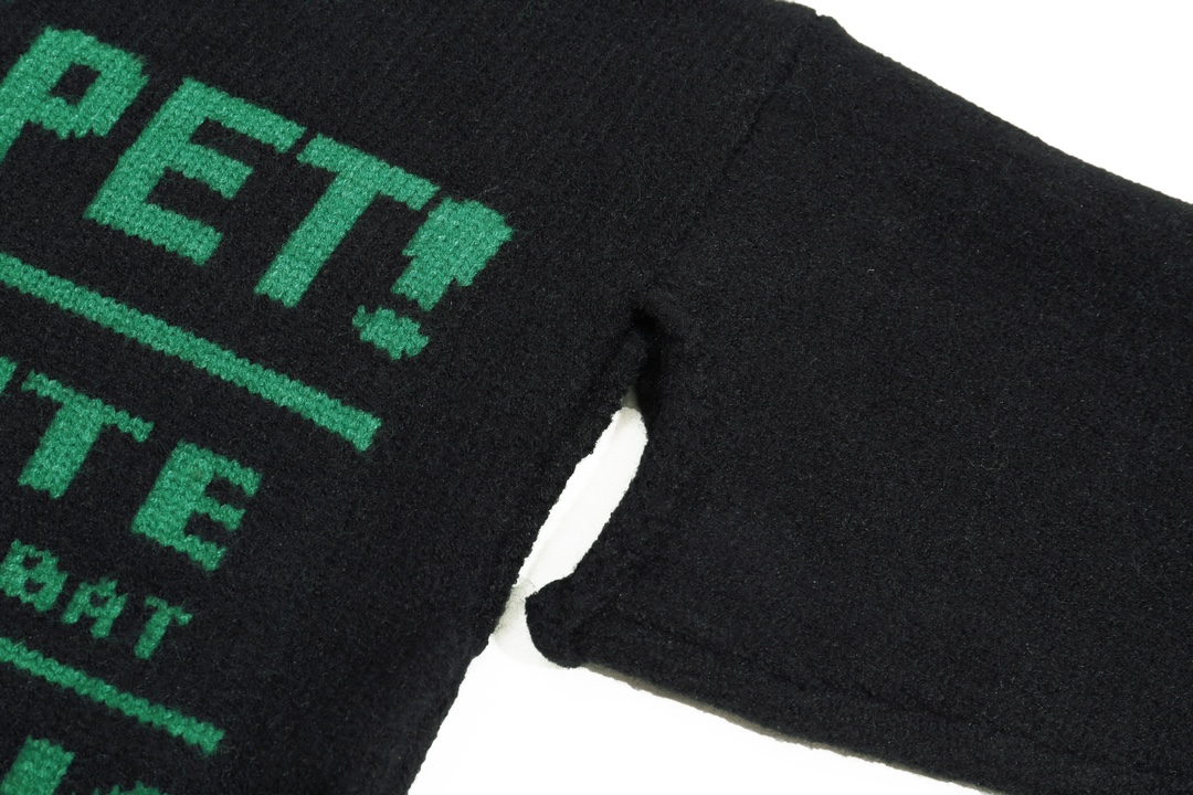 DB Maison Margiela, a magila knitting sweater. Colour: Green, Black Number: M L XL XXL - 图片 7