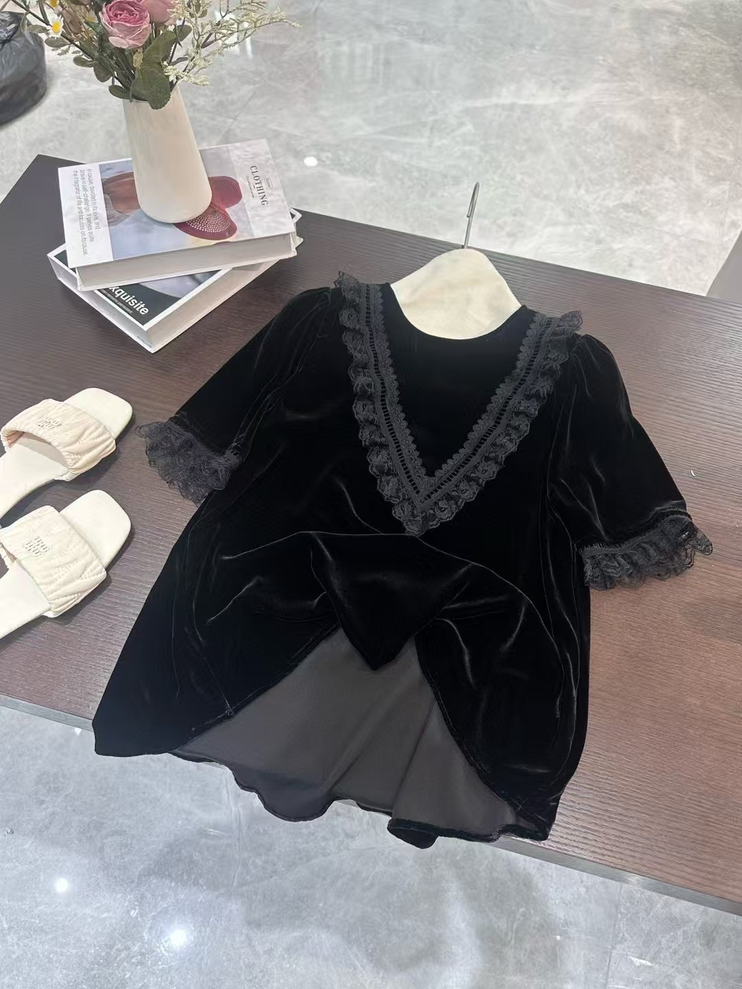 High-Quality Women’s Clothes with Fragrances, Tuxedos, Velvet, Lace, and Laces in SMLXL Sizes - 图片 3