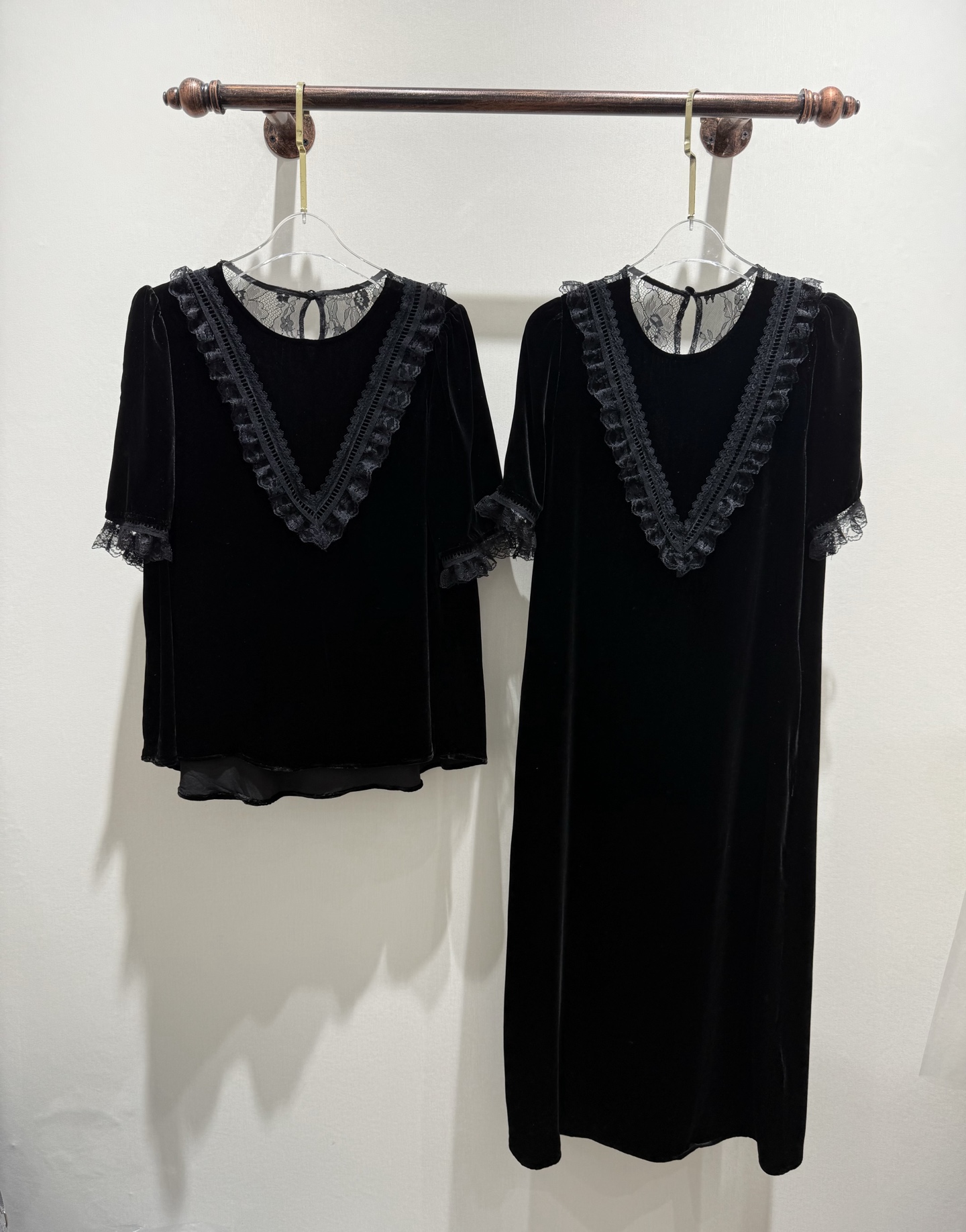 High-Quality Women’s Clothes with Fragrances, Tuxedos, Velvet, Lace, and Laces in SMLXL Sizes - 图片 1