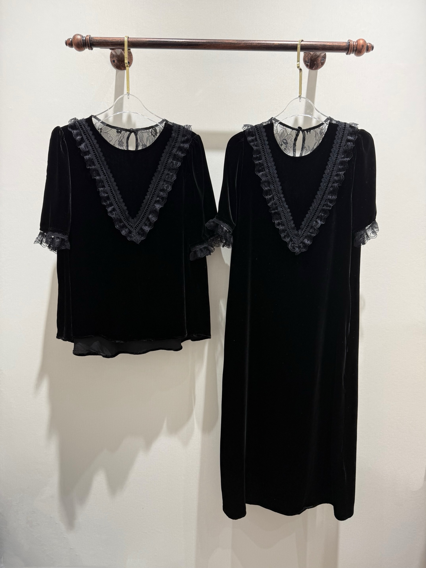 High-Quality Women’s Clothes with Fragrances, Tuxedos, Velvet, Lace, and Laces in SMLXL Sizes - 图片 2