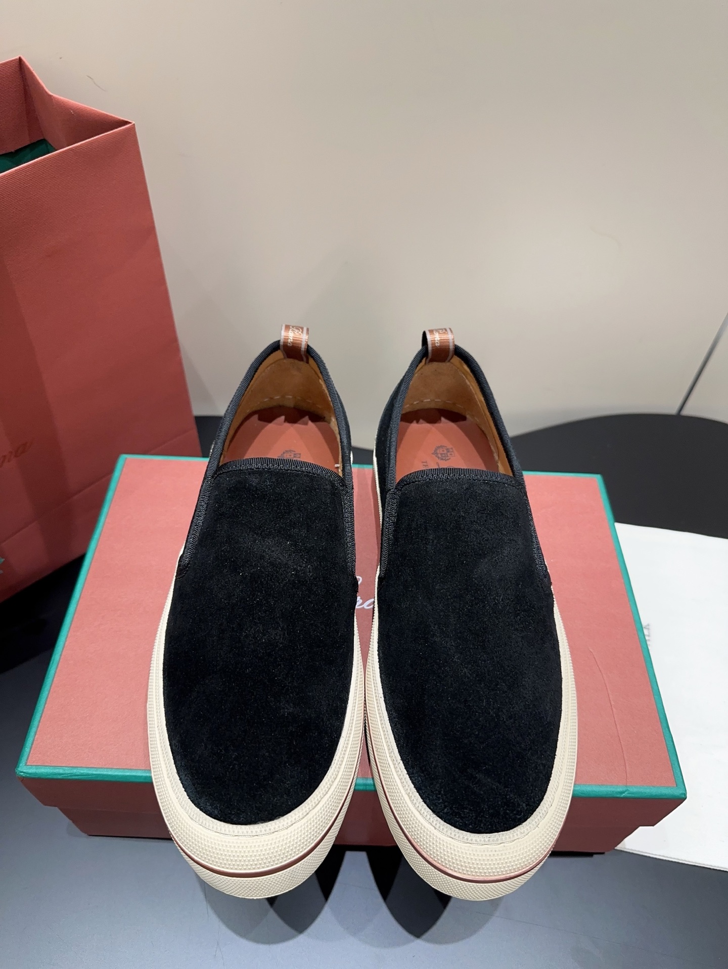 Designer Sneakers