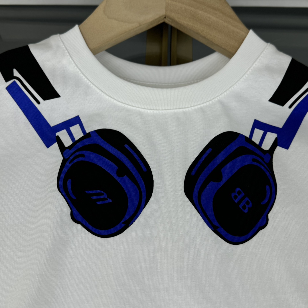 2025 Spring/Summer T-Shirts in Various Sizes and Styles for Men and Women - 图片 5