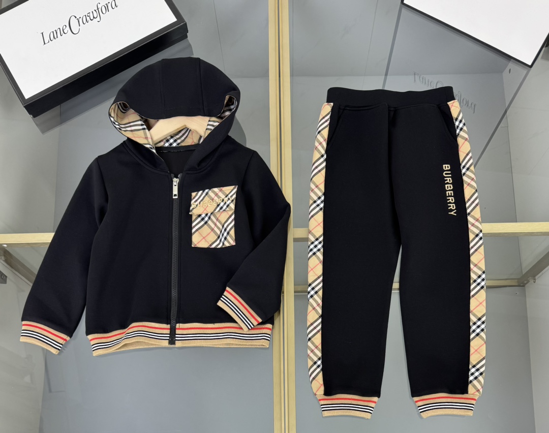 Burberry Kids' Black Check Two-Piece Set - Zip Hoodie & Jogger Outfit 2 i1756117216 3411 3
