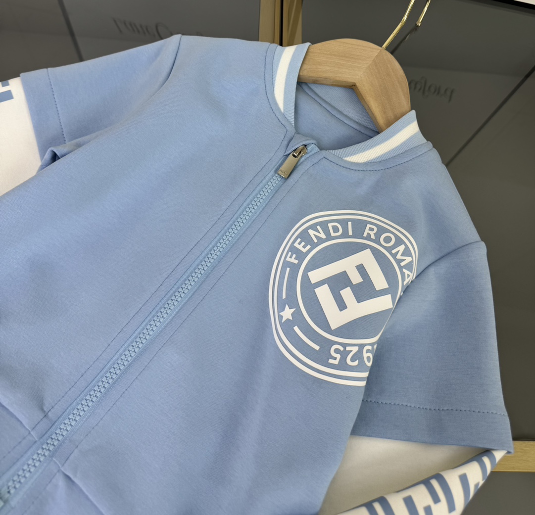 Fendi Kids' Light Blue Cotton Blend Tracksuit with Logo Detailing 5 i1760091962 4483 7