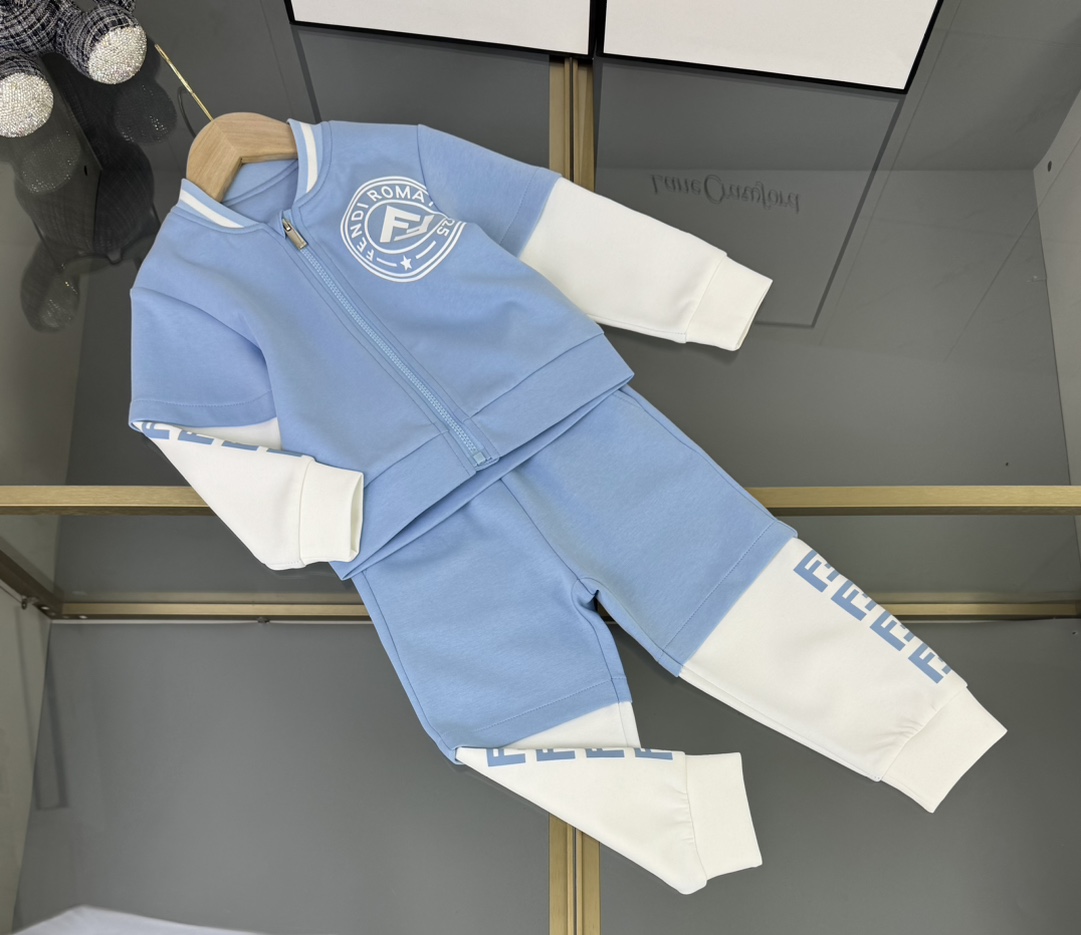 Fendi Kids' Light Blue Cotton Blend Tracksuit with Logo Detailing 3 i1760091962 9656 1