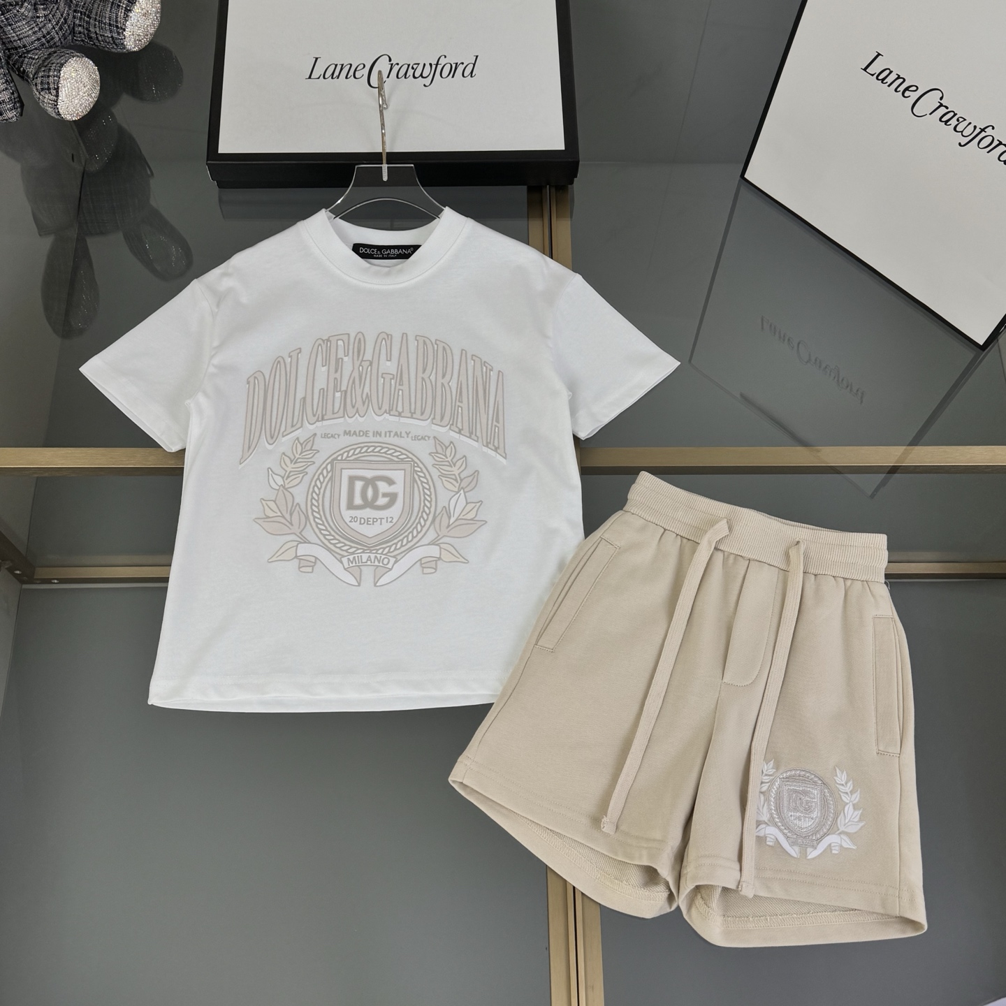 _d979s4mnM40YaJFzME6Zl4e_J9QZ8lubmqMPxYQ