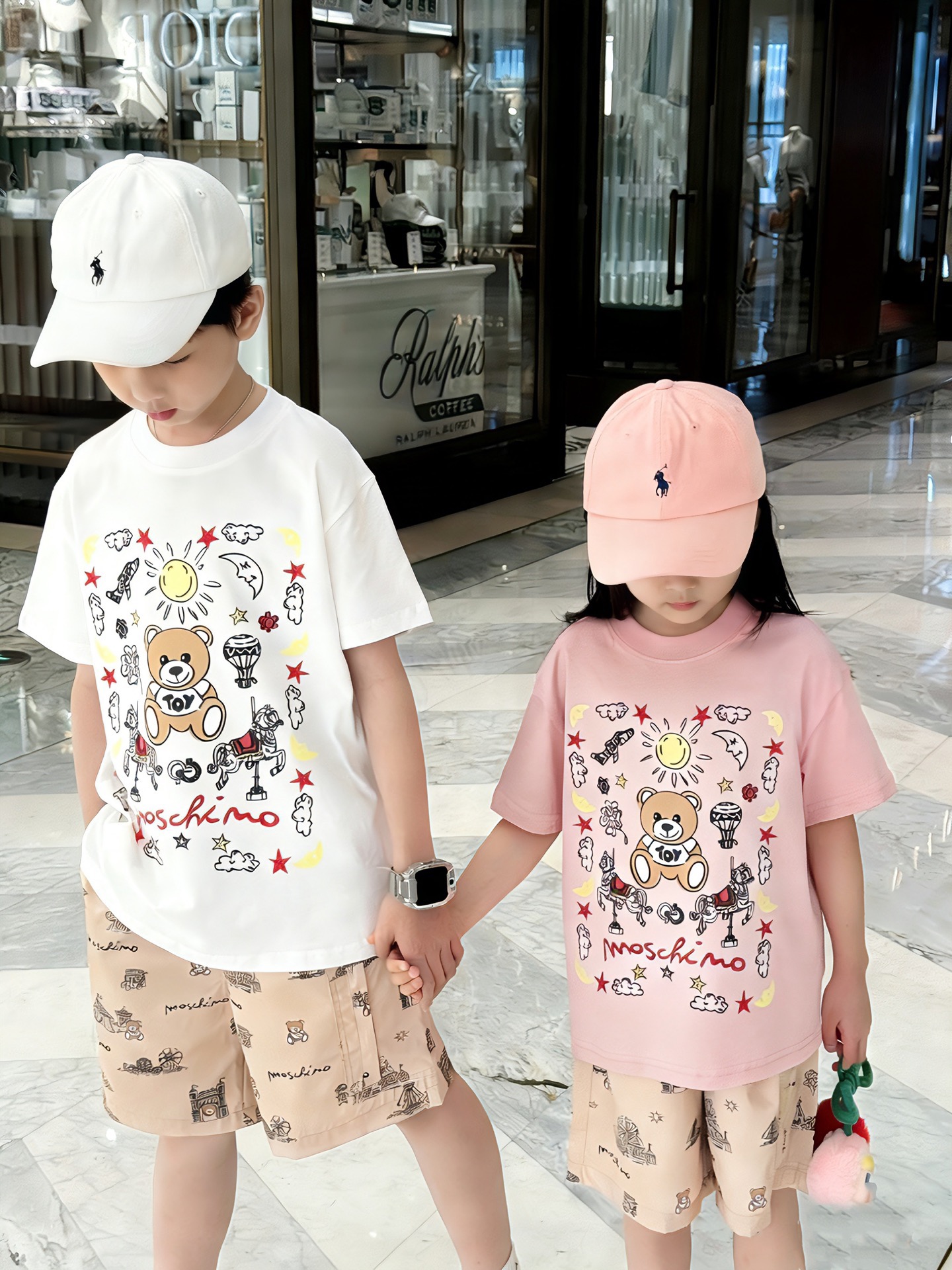 Imagen del efecto en el cuerpo... llamativa y moderna, mismo estilo para niños y niñas.