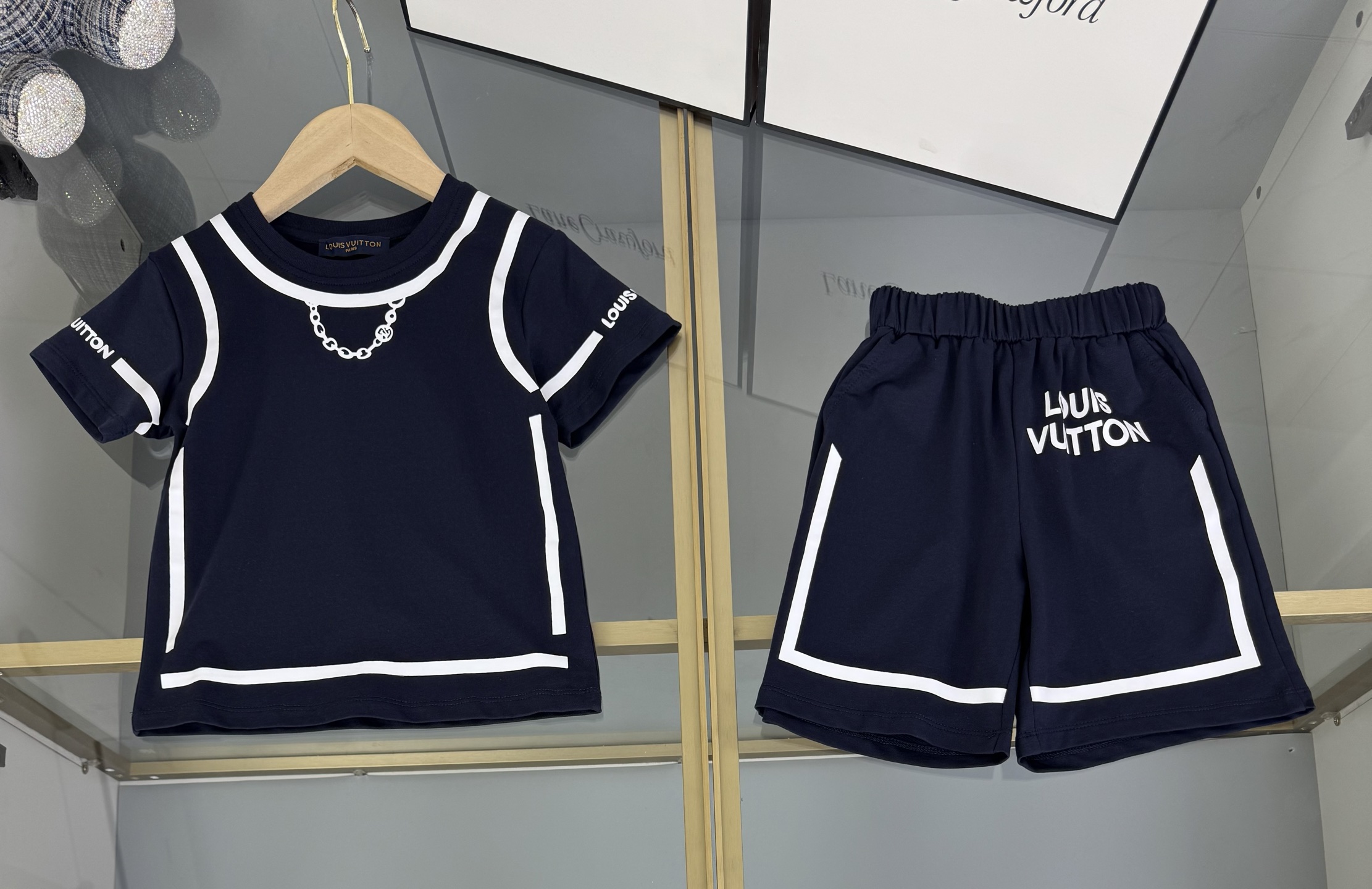 Children's Clothing Style Clothing Lookbook Reference image 1
