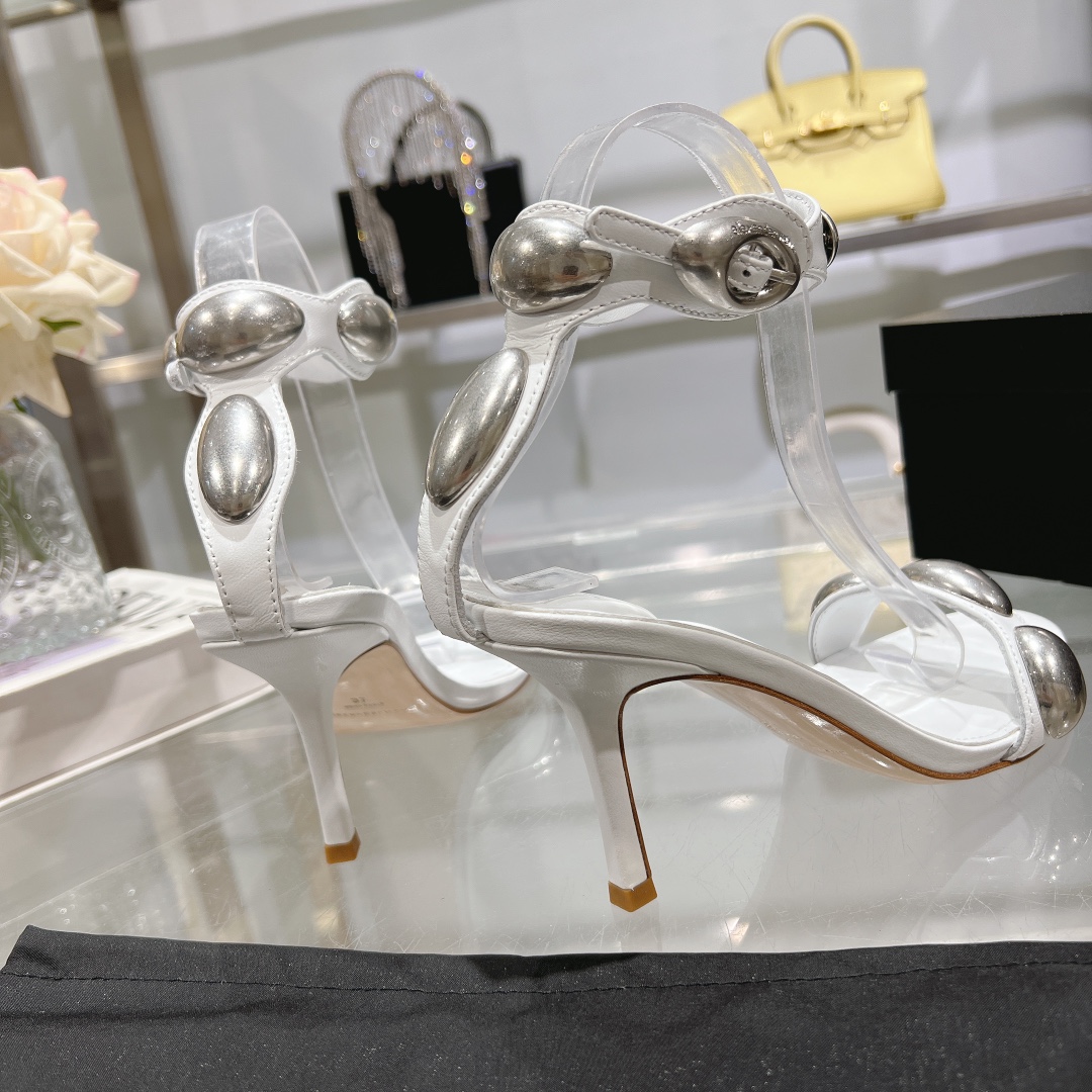 Luxurious Queen: Original Alexand Wang 2024 Shoe Mats with High-Bulleted Design - 图片 8