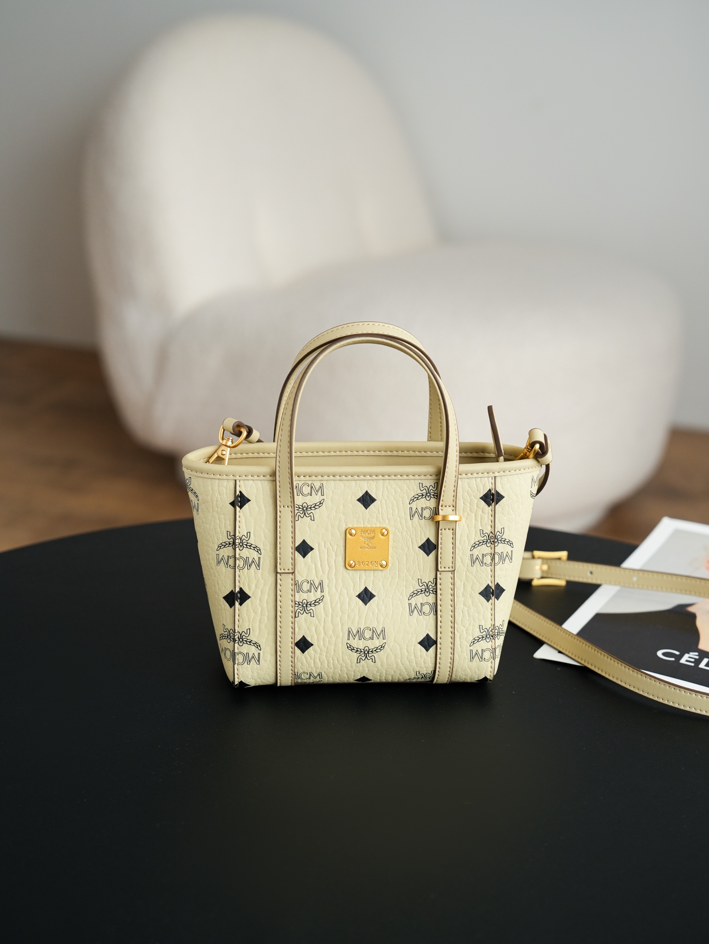 ®官网同步上新款®菜篮子𝐌𝐂𝐌 𝐓𝐨𝐧𝐢 𝐕𝐢𝐬𝐞𝐭𝐨𝐬 𝐗-𝐦𝐢𝐧𝐢·Cp独家®️经典干米白超mini