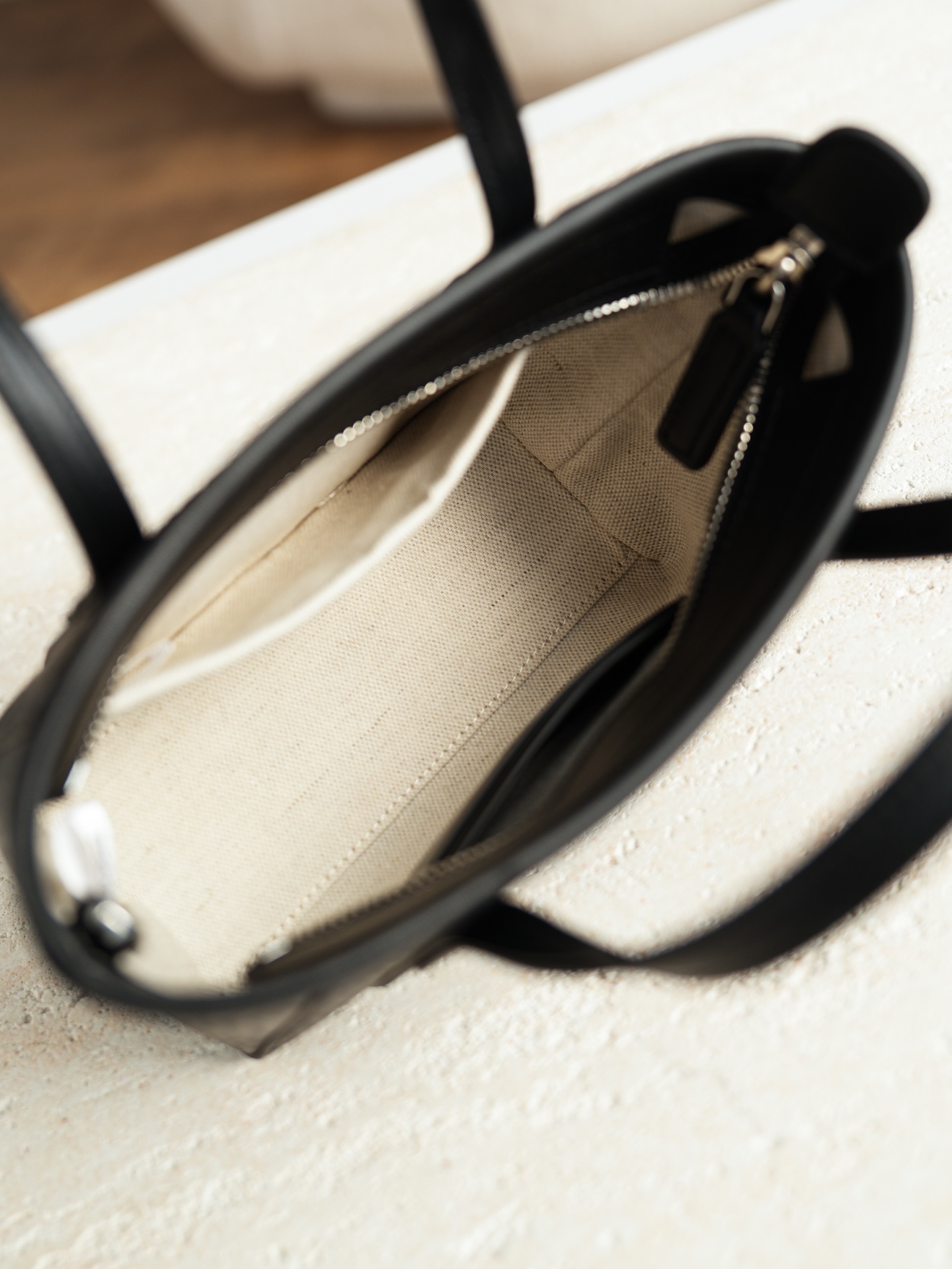 ®官网同步上新款®菜篮子𝐌𝐂𝐌 𝐓𝐨𝐧𝐢 𝐕𝐢𝐬𝐞𝐭𝐨𝐬 𝐗-𝐦𝐢𝐧𝐢·Cp独家®️经典黑色超mini🉑