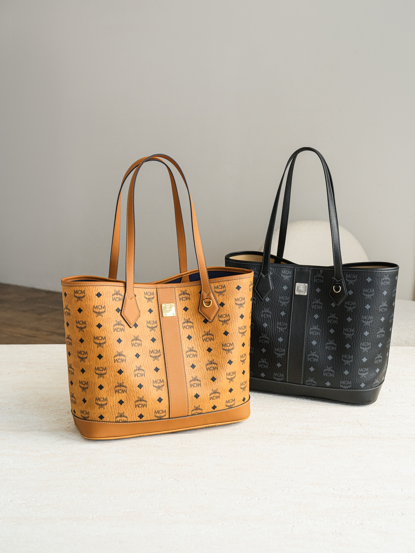 MCM Product _d_iqf6WhJf3xXwxkiDIhaOvVX71WfA-Gjw_kAkw