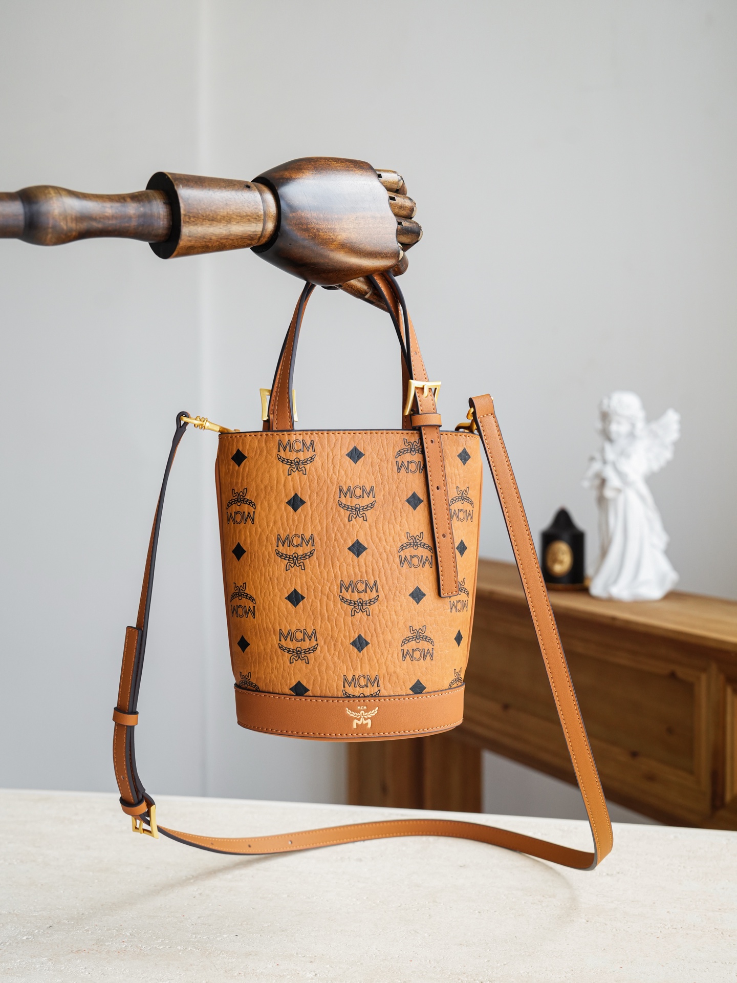 ®新货上线®升级/五金/可对比zp𝙈𝘾𝙈 𝘼𝙧𝙚𝙣 𝘽𝙪𝙘𝙠𝙚𝙩干邑色𝙈𝙞𝙣𝙞#斜挎包·CP独家出品｜干