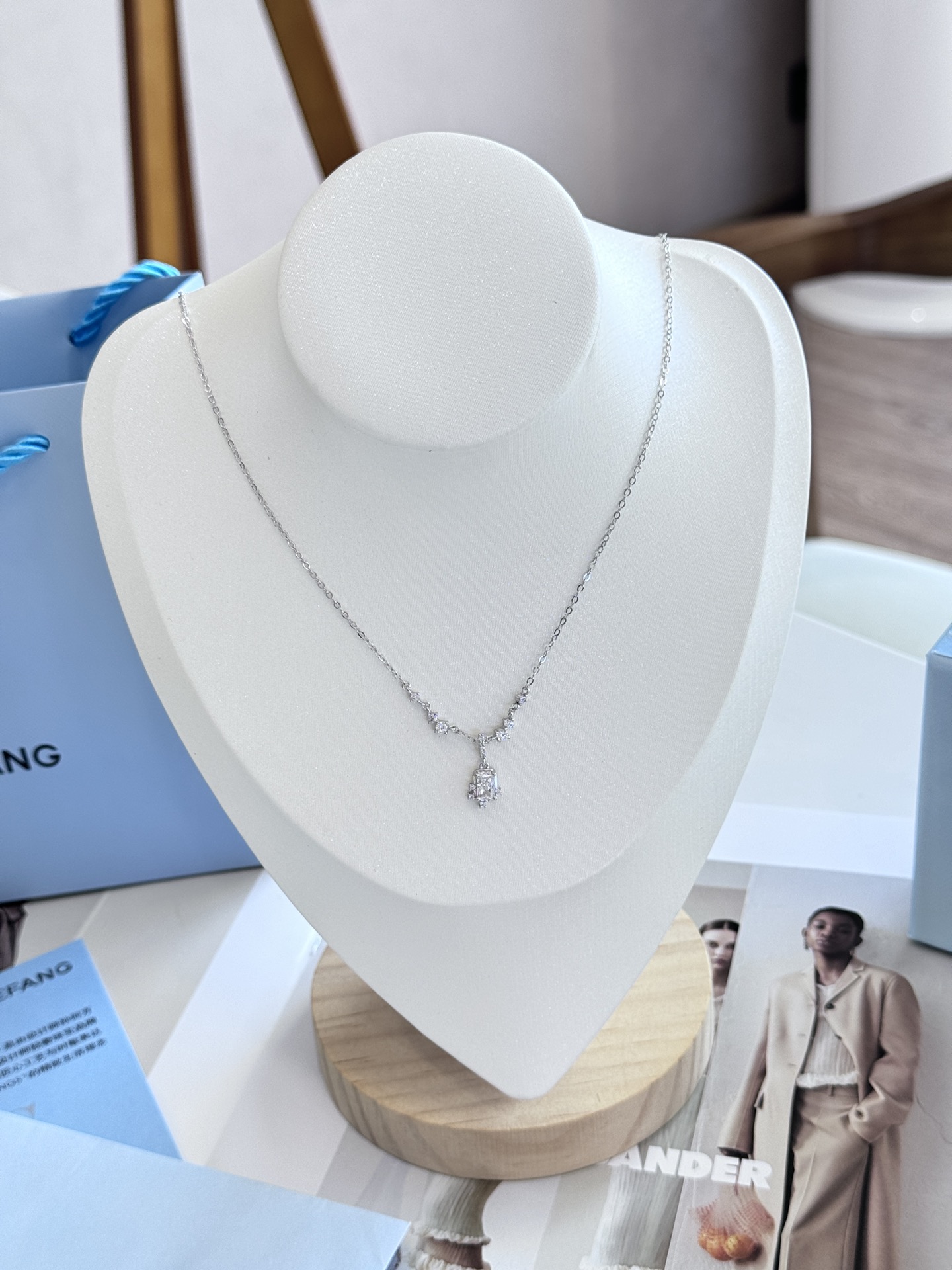 Nebula Cube Pendant Necklace - Comprehensive 3