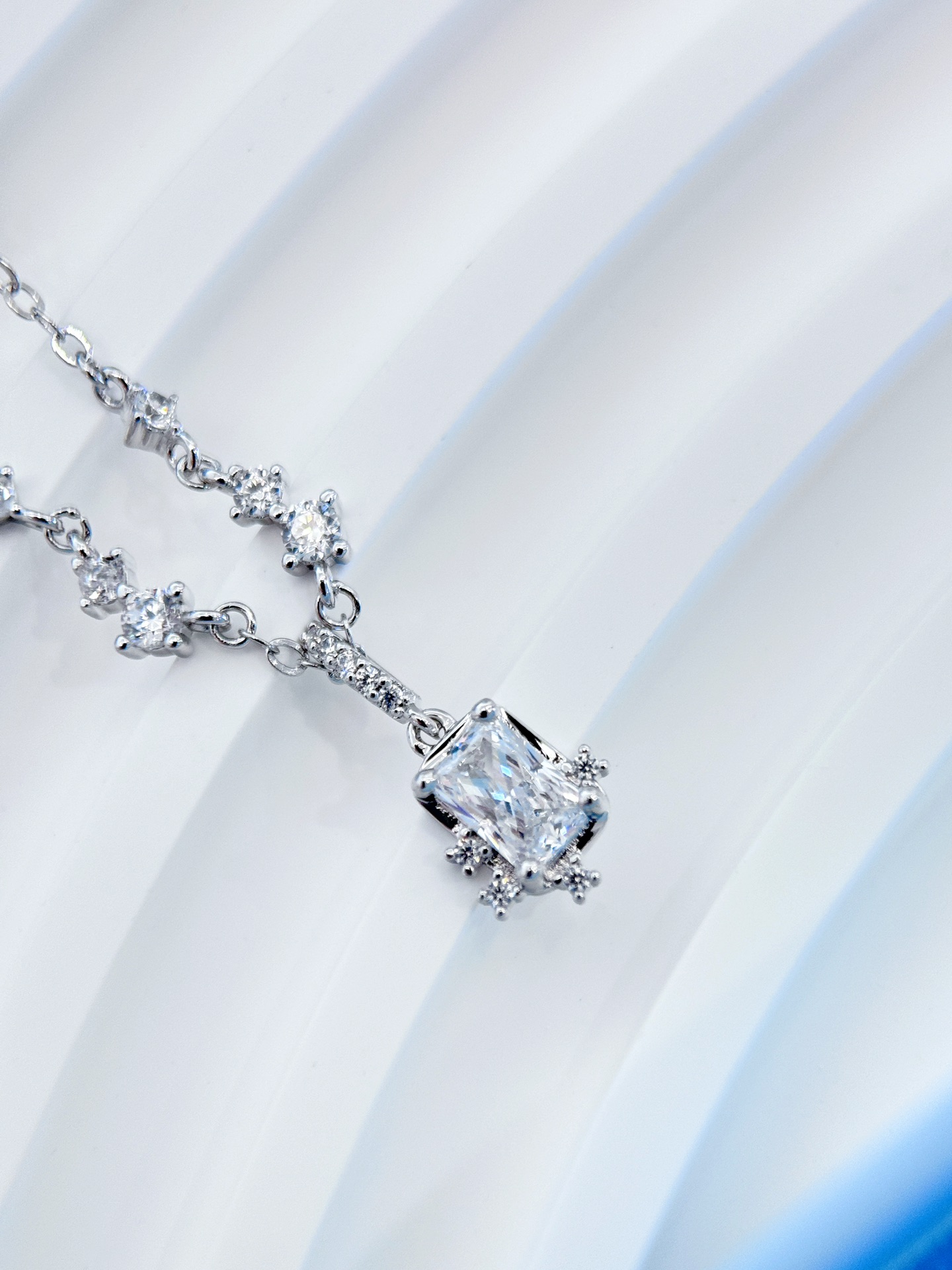 Nebula Cube Necklace - Comprehensive 4