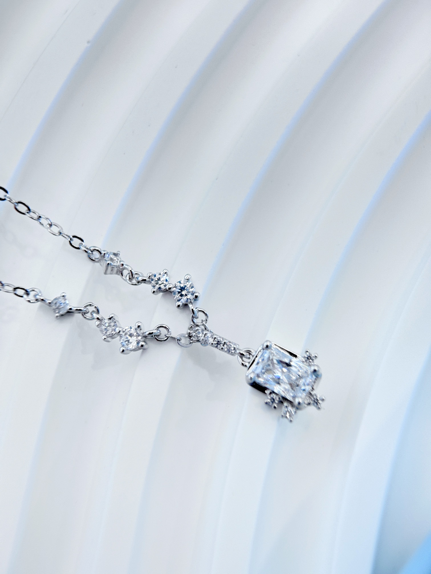 Nebula Cube Necklace - Comprehensive 3