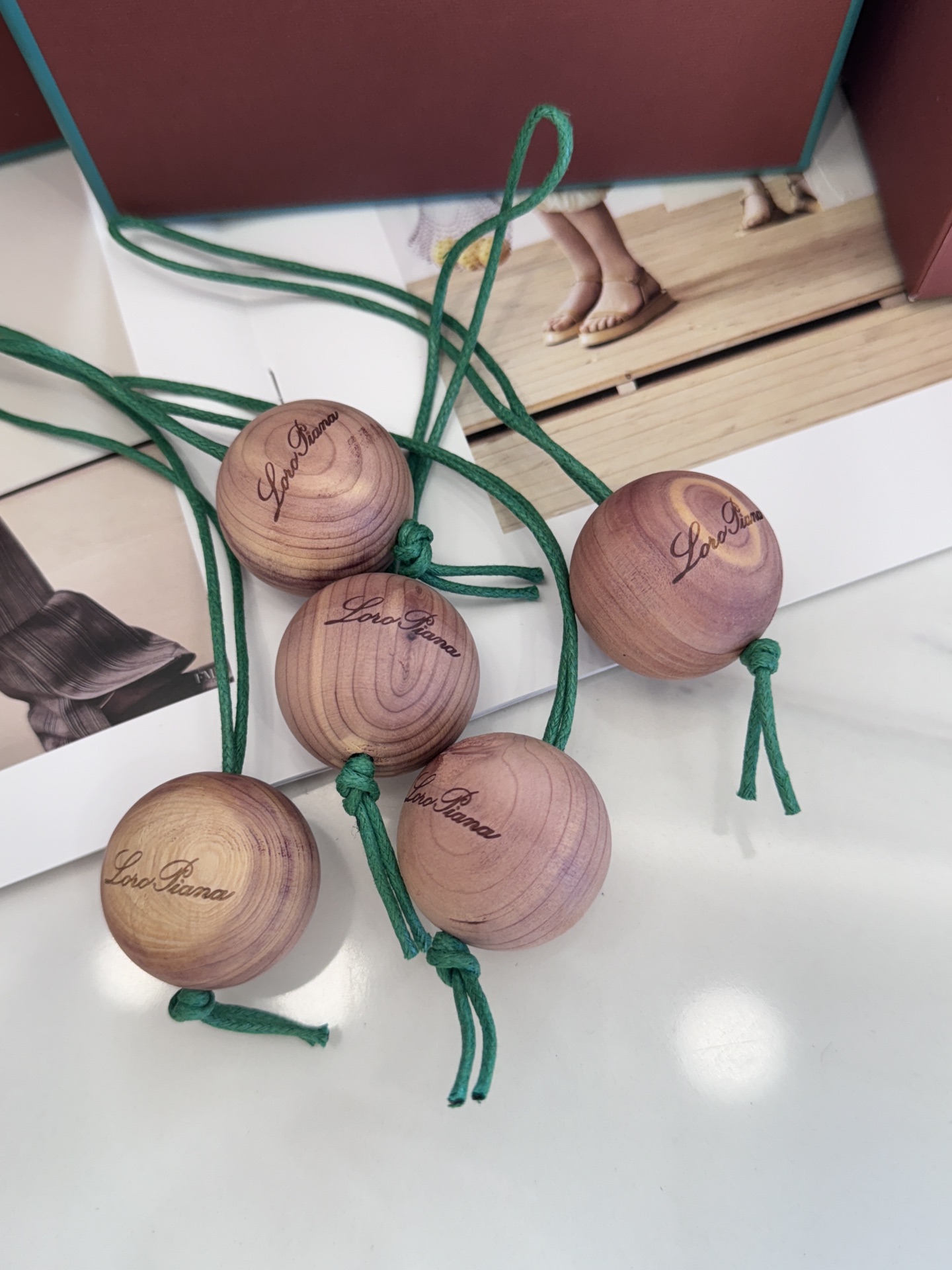 Included in the gift set, these cedarwood balls are crafted from solid-c - Comprehensive 3