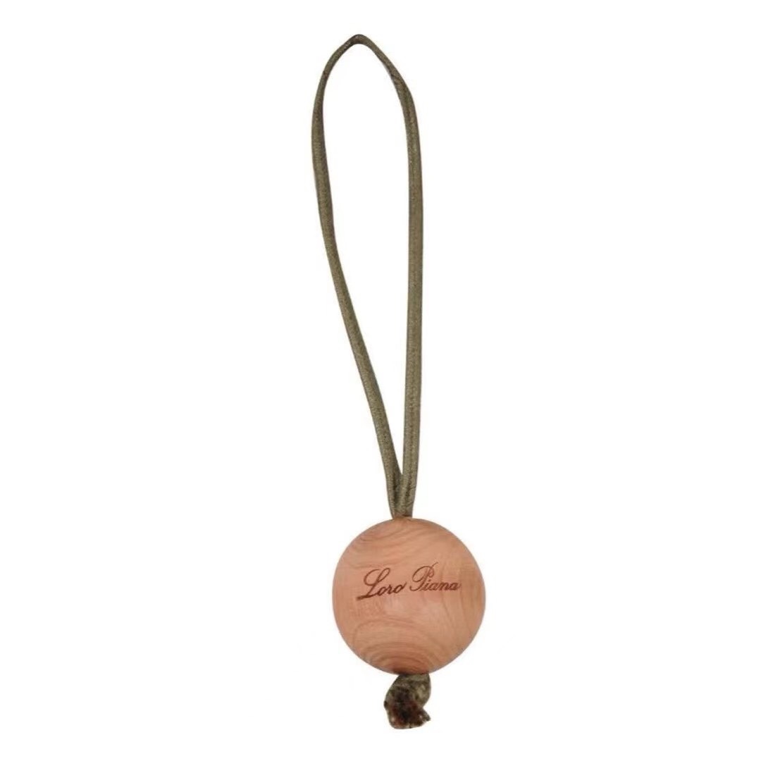 Loro Piana Cedar Wood Balls for Cashmere Care - Comprehensive 3