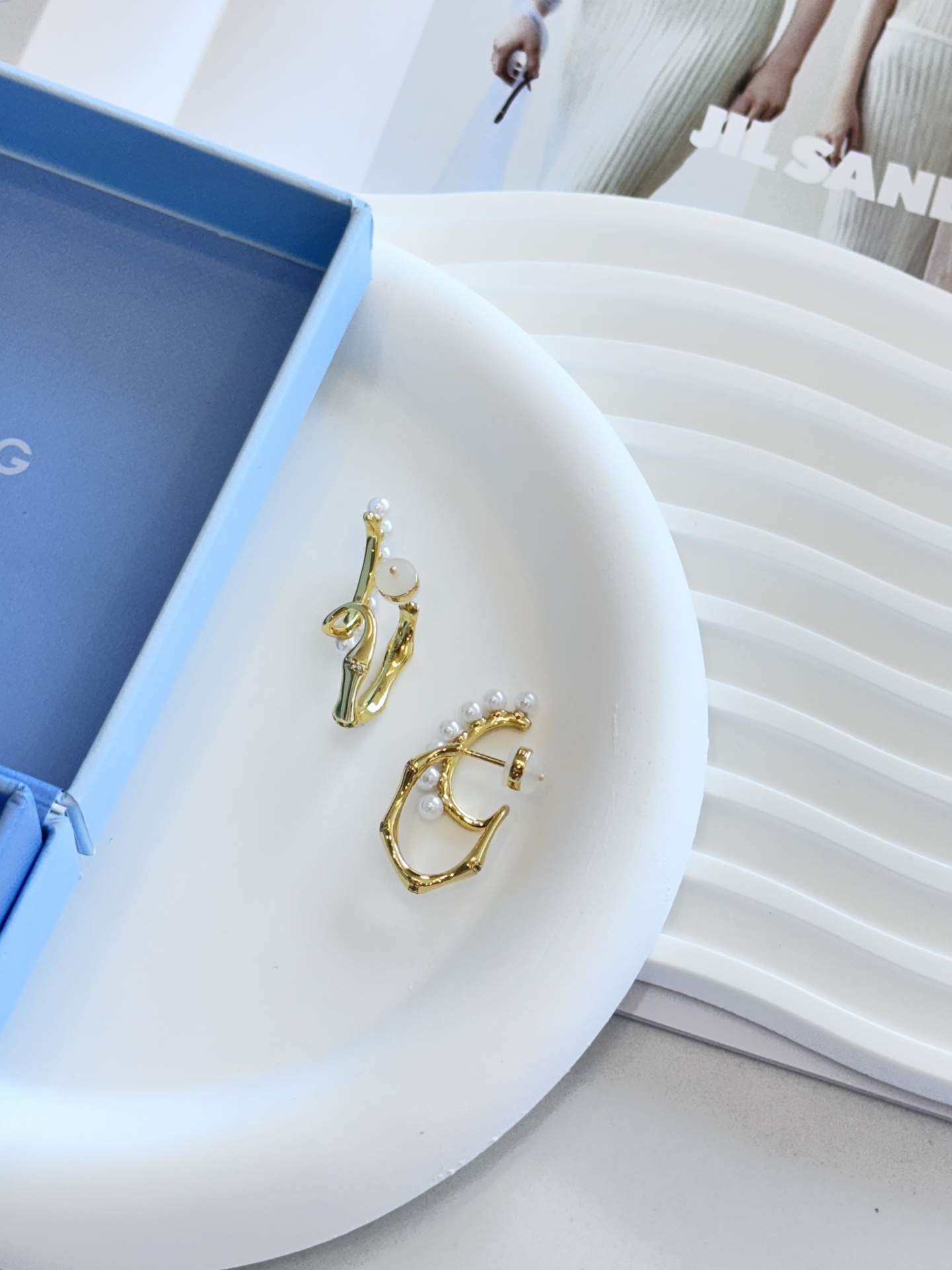 Bamboo Motif Double Pearl Earrings - Comprehensive 2