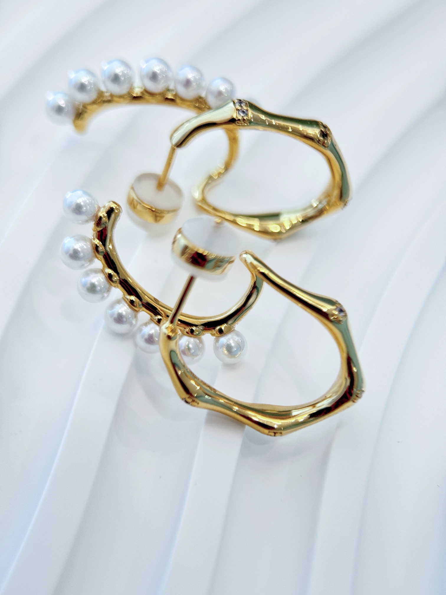 Bamboo Motif Double Pearl Earrings - Comprehensive 5