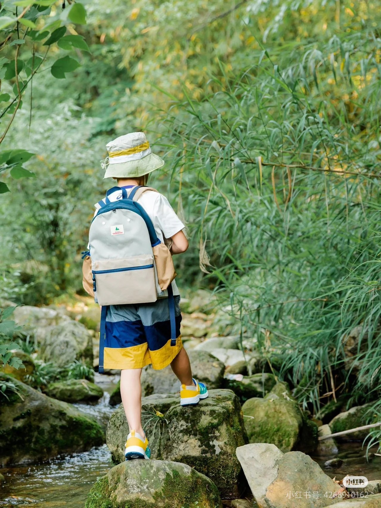 图片[8]-✅亚瑟士跑鞋👟解救你的脚部烦恼！跑鞋抓地力很强，无论是在操场上跑步，还是走在山间小路上徒步，都能给我稳稳的安全感-选品中心