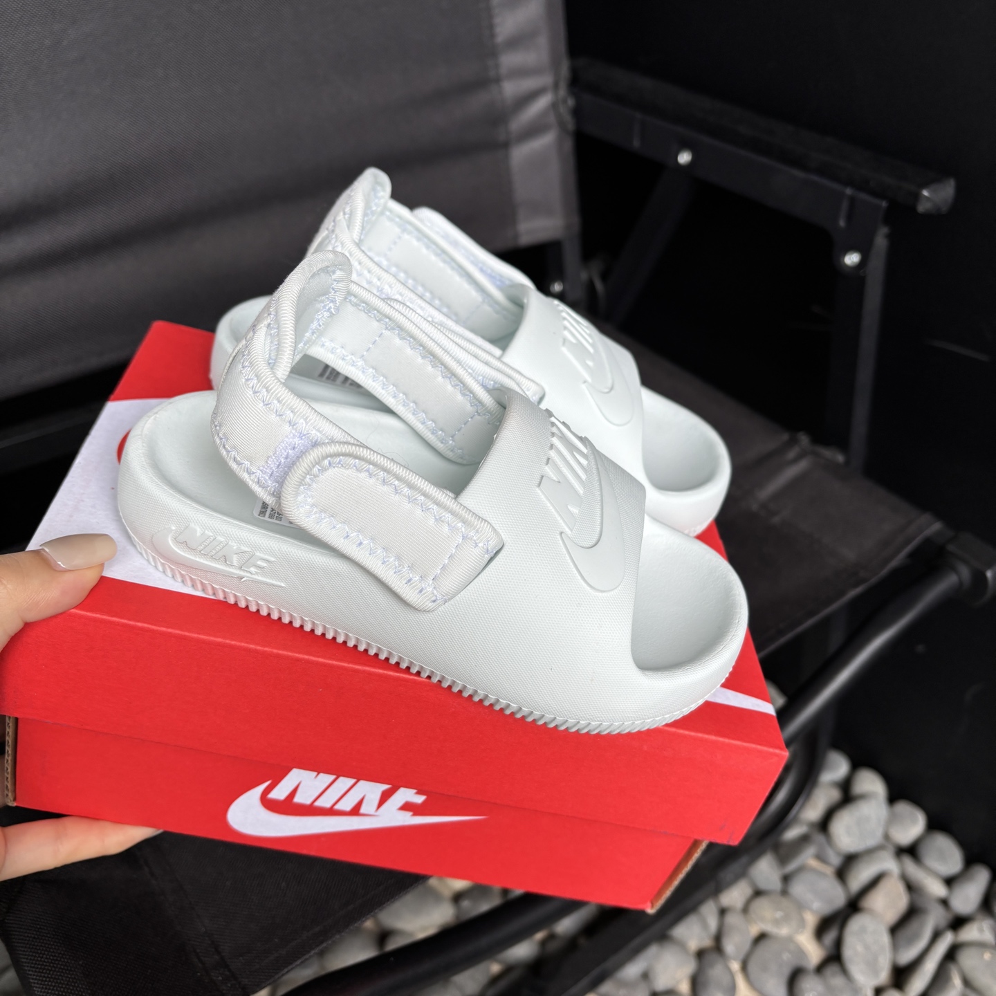 🌟Nike夏季露趾魔术贴两穿凉鞋 采用双开魔术贴设计 方便宝贝穿脱✅后跟走线工整，细节🈵🈵 两穿设计，水上娱乐更方便 尺码22-35-选品中心