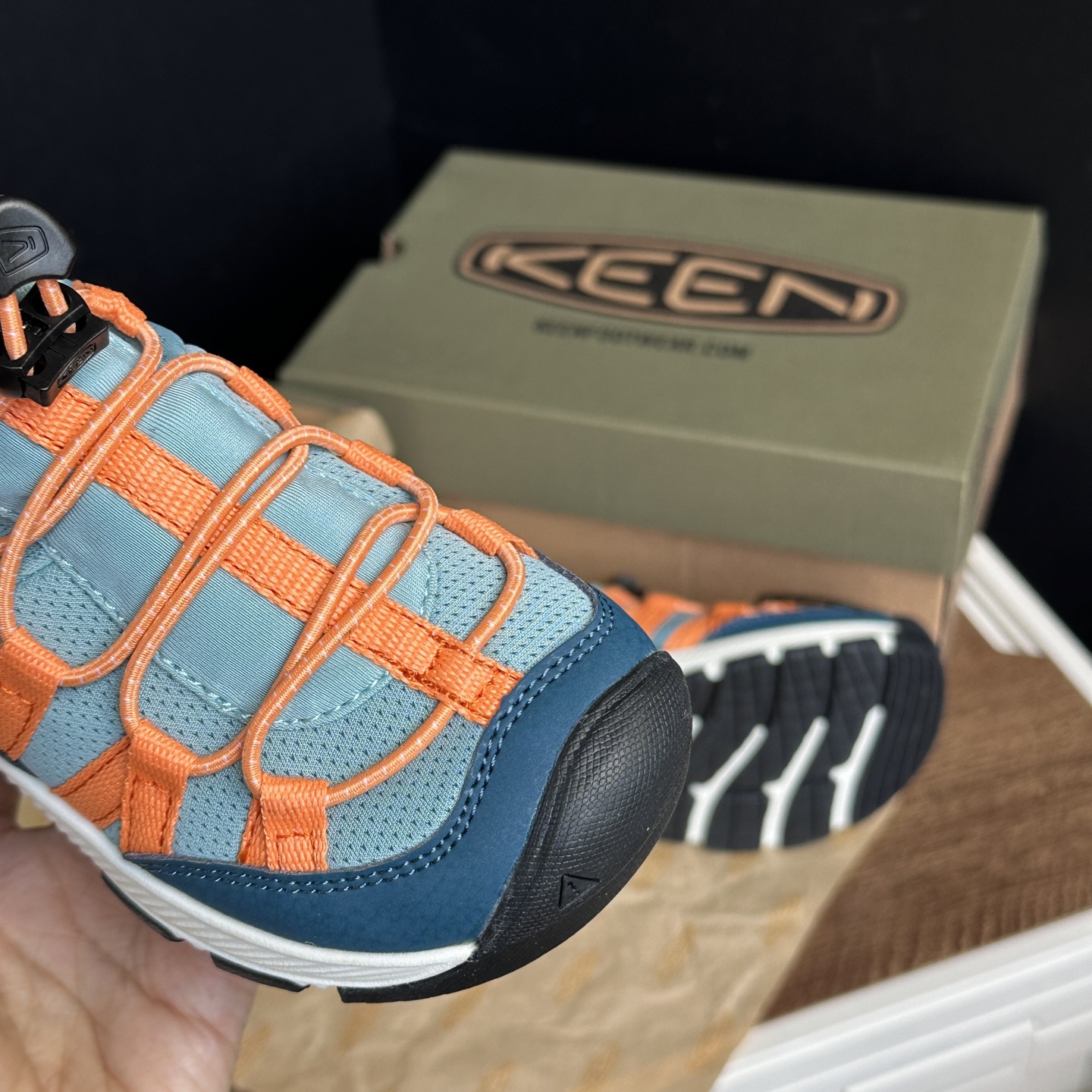 图片[4]-📷原图无滤镜实拍 ＿KEEN科恩 橙绿细节图🔍-选品中心