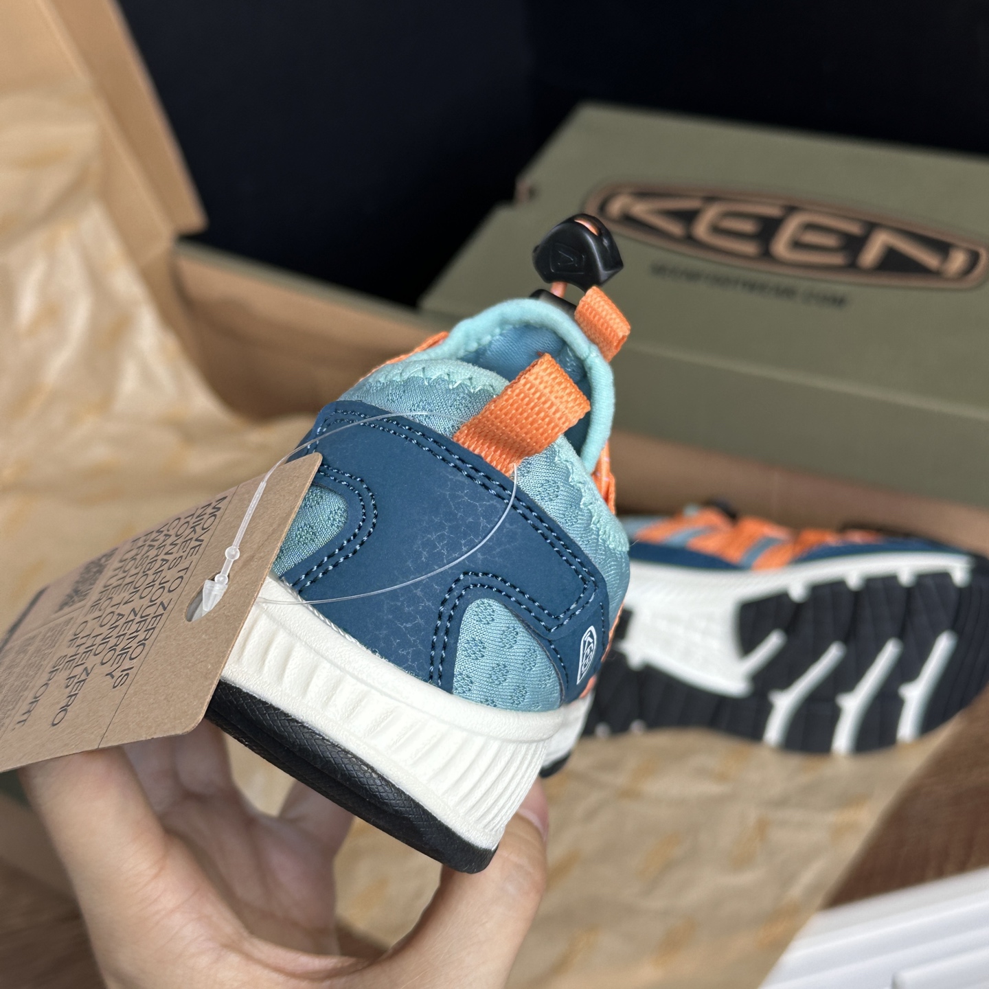 图片[2]-📷原图无滤镜实拍 ＿KEEN科恩 橙绿细节图🔍-选品中心