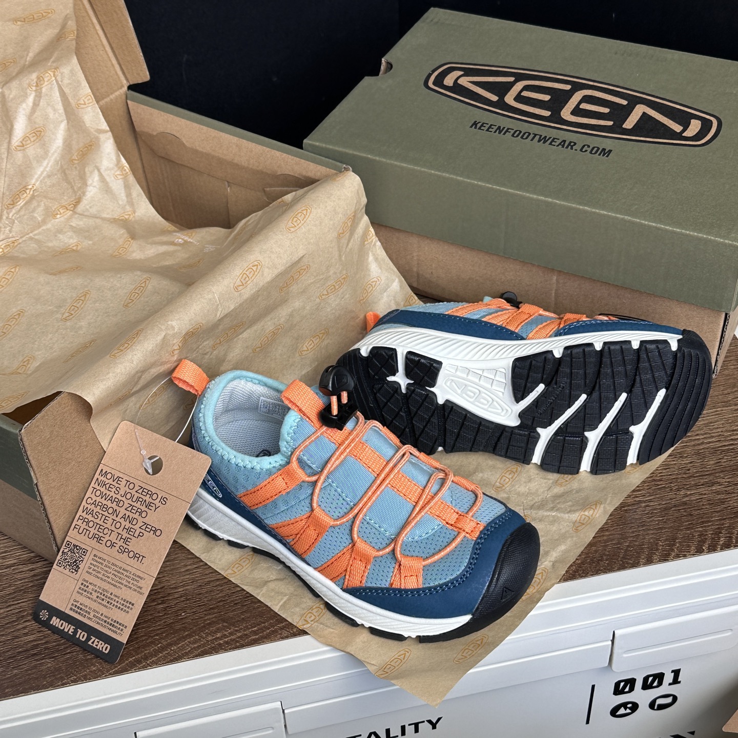 图片[9]-📷原图无滤镜实拍 ＿KEEN科恩 橙绿细节图🔍-选品中心