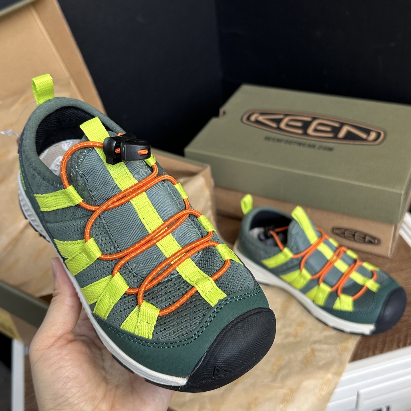 图片[4]-📷原图无滤镜实拍 ＿KEEN科恩 黄绿细节图🔍-选品中心
