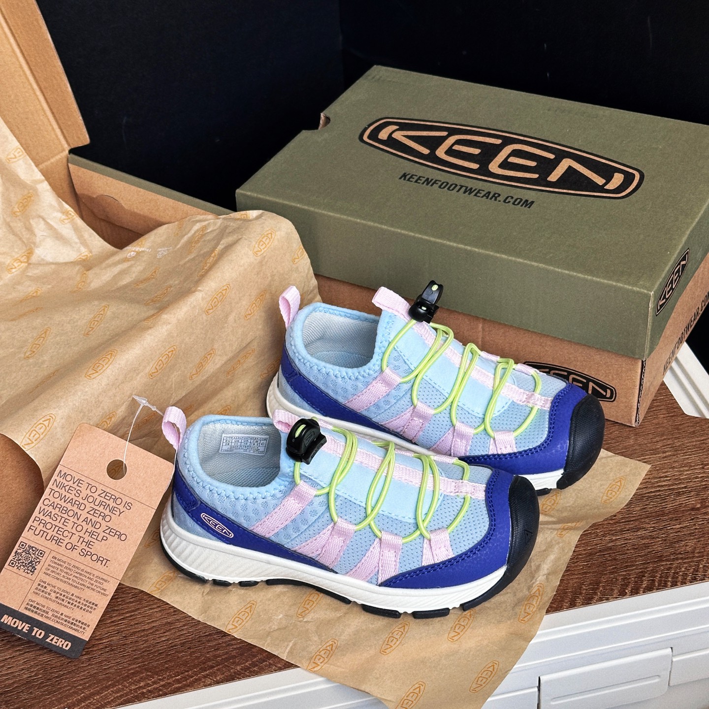📷原图无滤镜实拍 ＿KEEN科恩 粉紫细节图🔍-选品中心