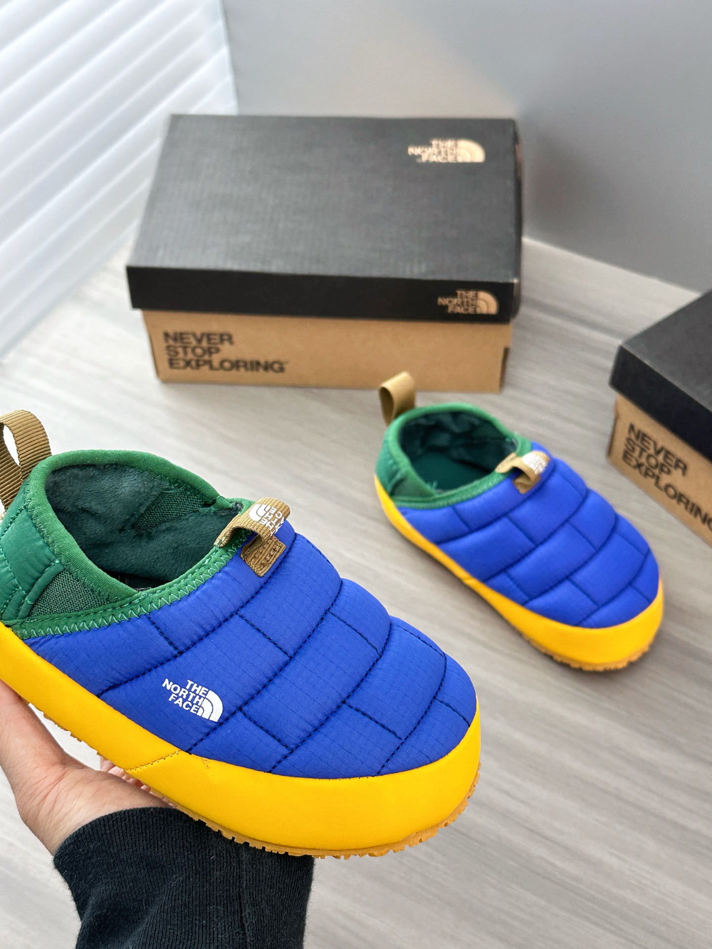 图片[7]-📷实拍细节–原相机直出原图 💙💚 又保暖，又好看，又百搭，一脚蹬穿脱又方便，新配色在秋冬真的非常吸睛-选品中心