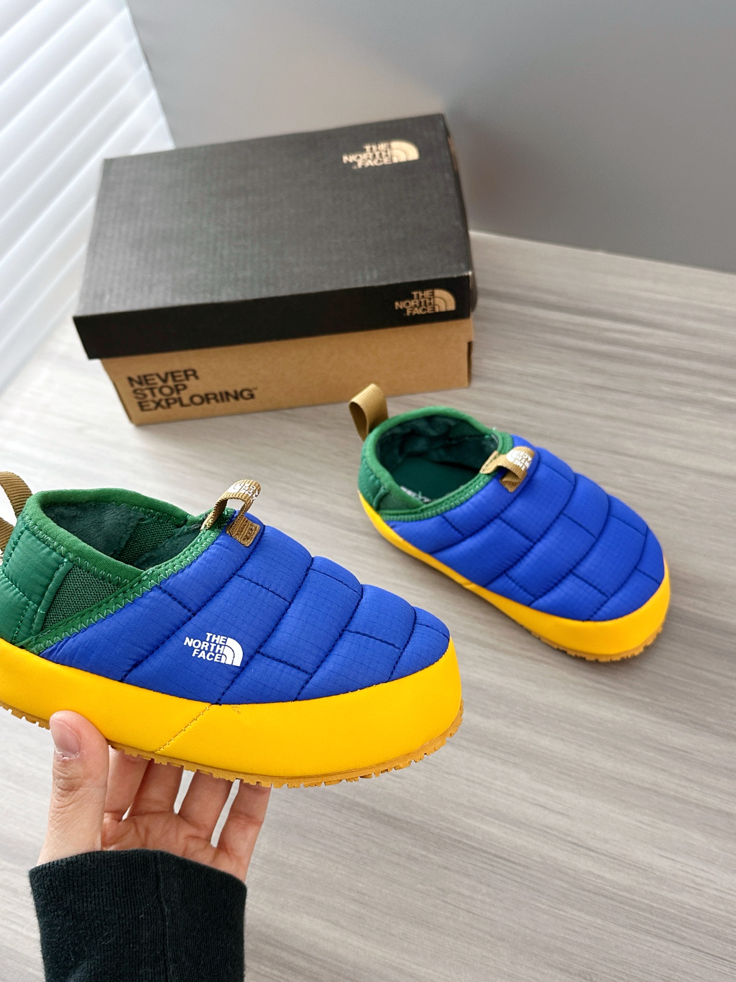 图片[2]-📷实拍细节–原相机直出原图 💙💚 又保暖，又好看，又百搭，一脚蹬穿脱又方便，新配色在秋冬真的非常吸睛-选品中心