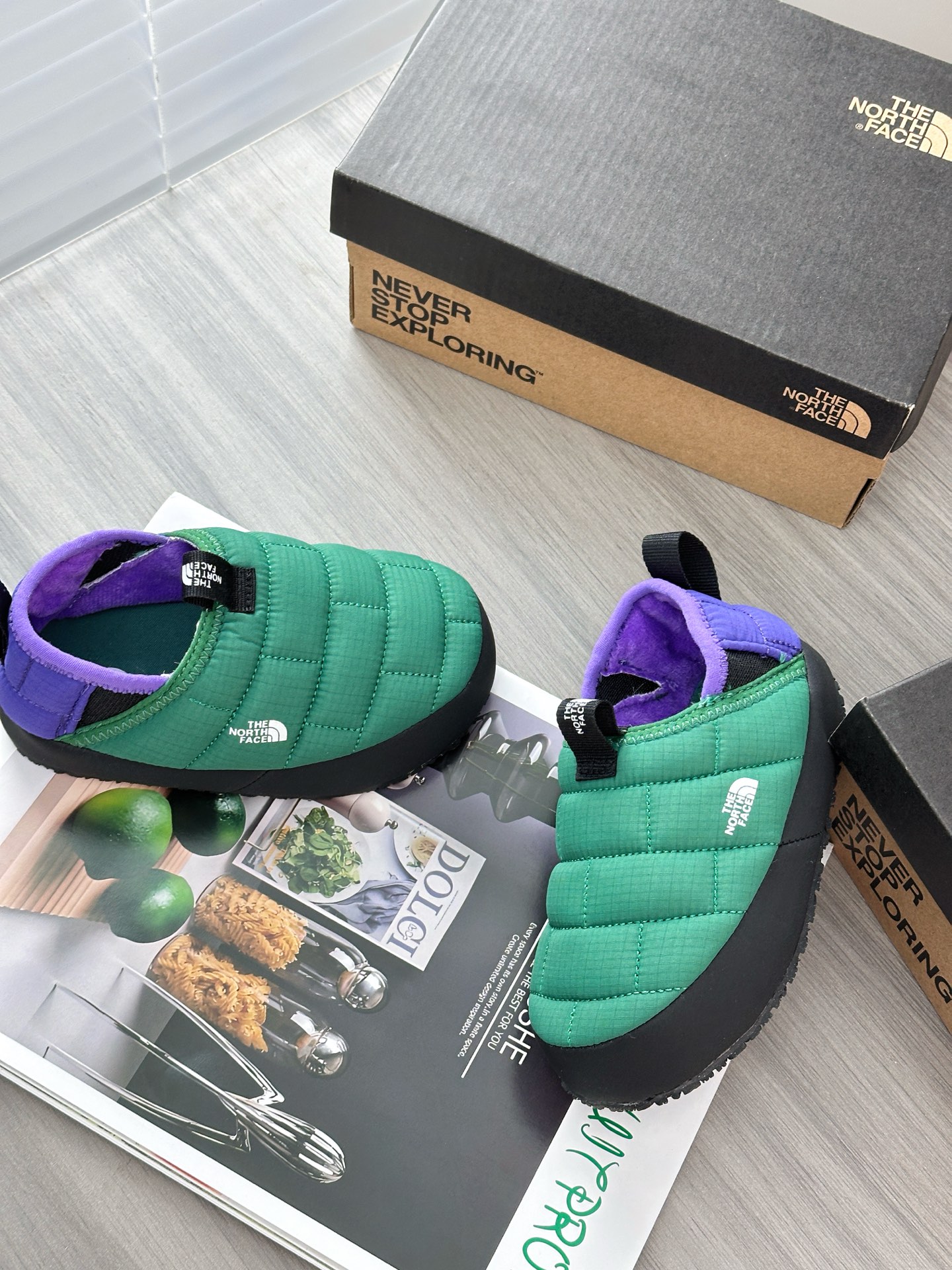 图片[7]-北面面包鞋 📷实拍细节–原相机直出原图 💜💚 新配色小北款，鞋面是防风防水的，好打理，但不能当雨鞋穿哦，真的非常轻，很软也很糯-选品中心