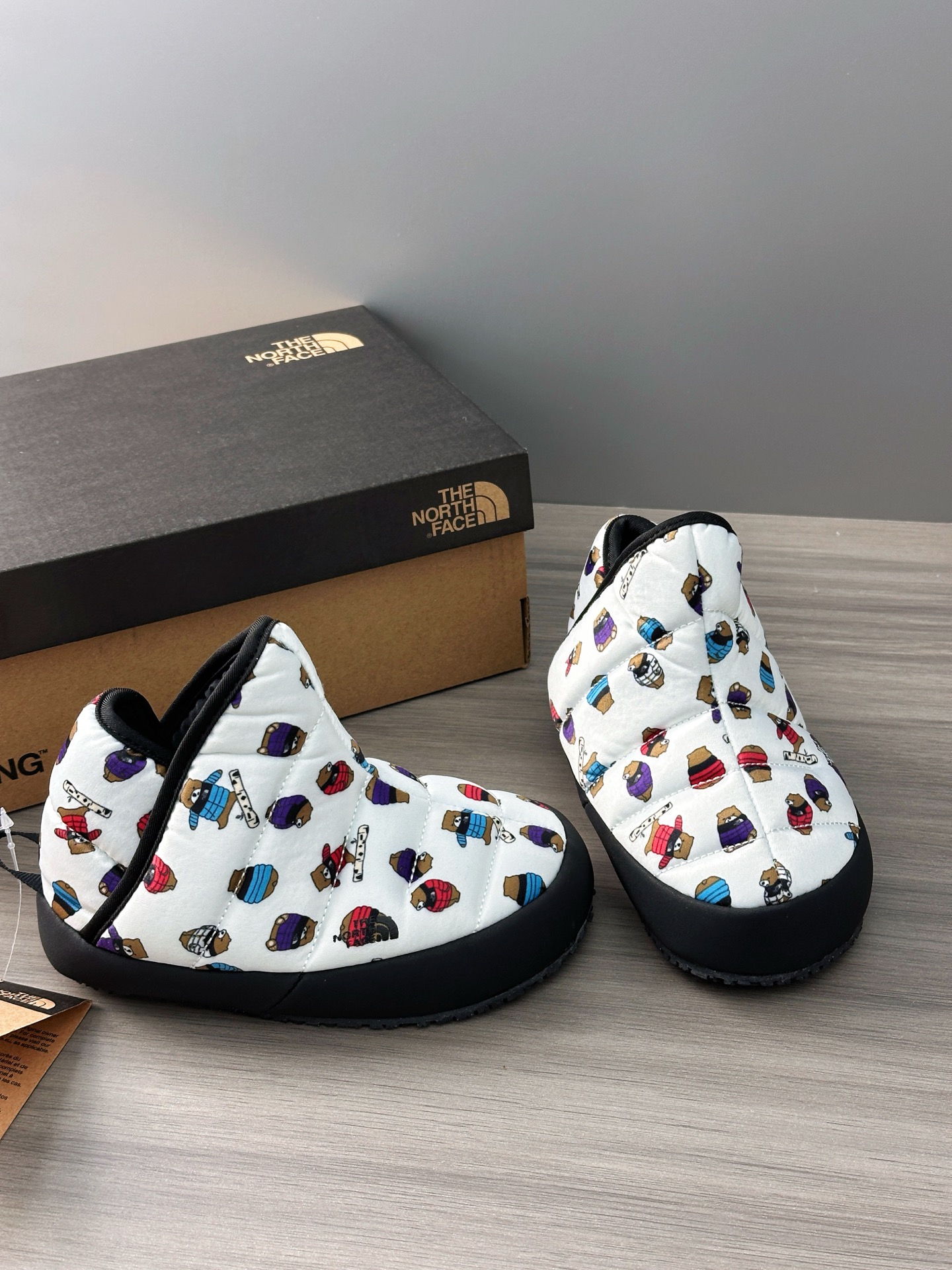 图片[6]-北面高帮面包鞋 独家新配色卡通款，羽绒服鞋面是防风防水的，羽绒湿纸巾就可以打理，很软也很糯-选品中心