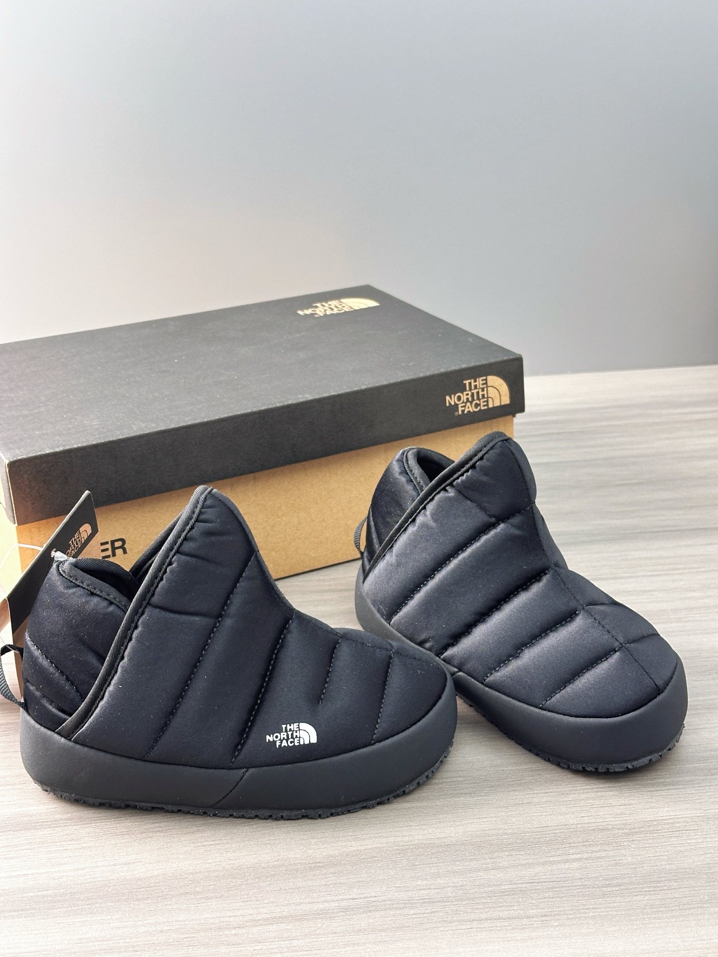 图片[8]-📷实拍细节–原相机直出原图 独家北面高帮新款，经典黑色🖤，永远经典的配色，随便搭配任何裤子，回头率拉满💯-选品中心