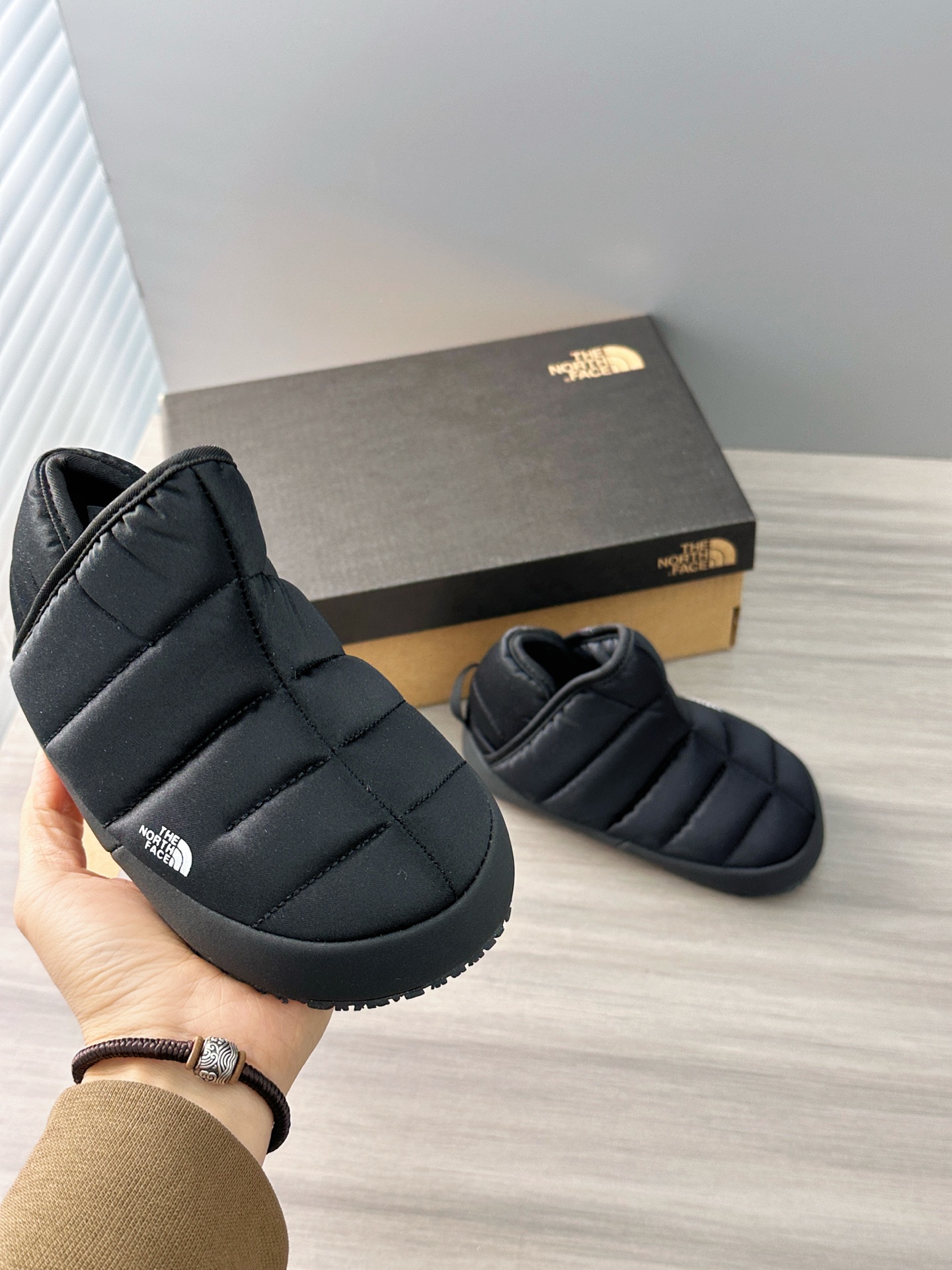 图片[5]-📷实拍细节–原相机直出原图 独家北面高帮新款，经典黑色🖤，永远经典的配色，随便搭配任何裤子，回头率拉满💯-选品中心