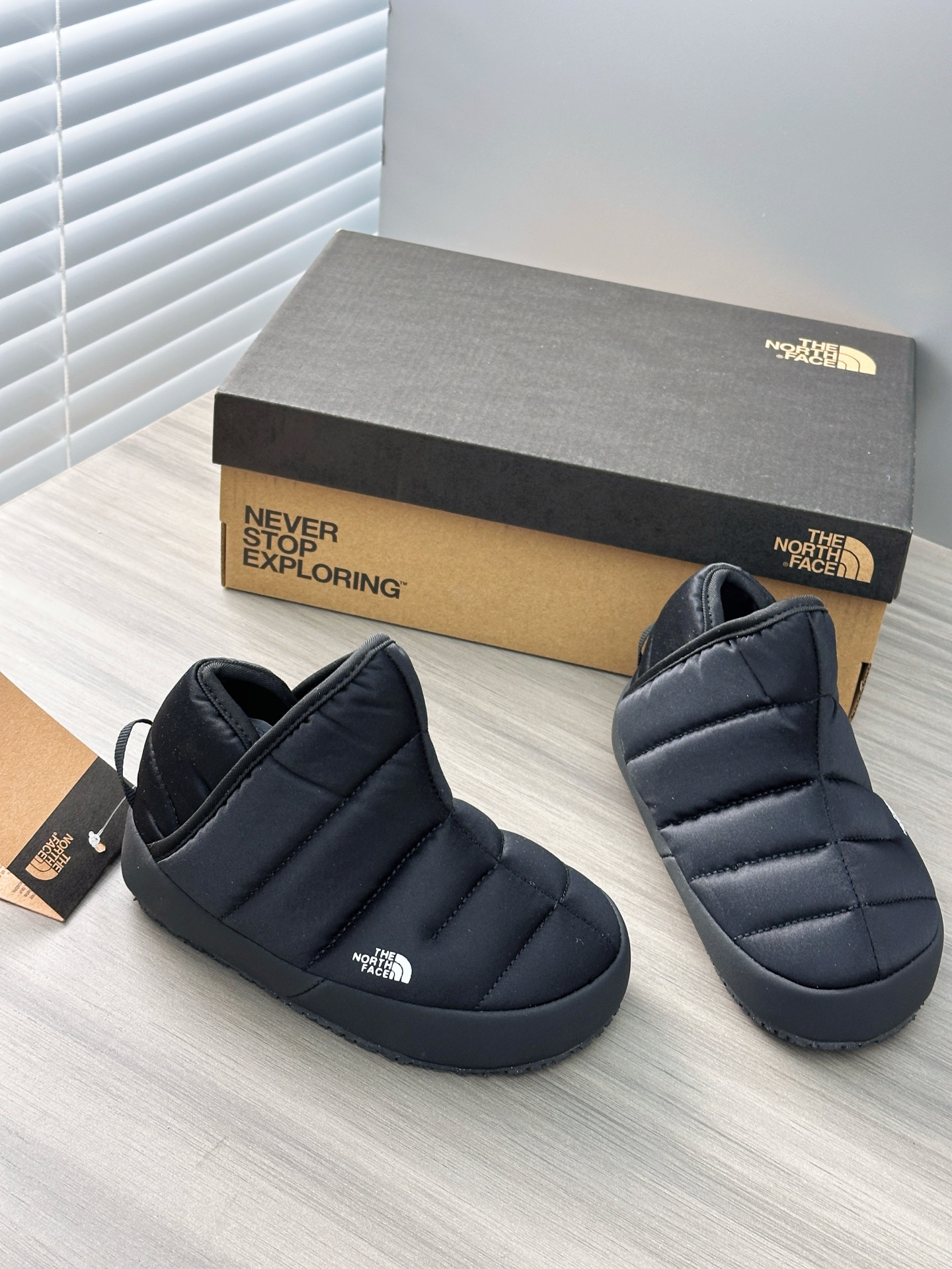 图片[2]-📷实拍细节–原相机直出原图 独家北面高帮新款，经典黑色🖤，永远经典的配色，随便搭配任何裤子，回头率拉满💯-选品中心